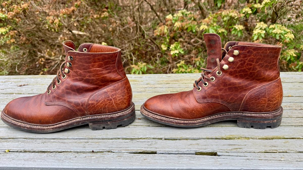 Photo by bigsmallies on March 30, 2025 of the Grant Stone Diesel Boot in Seidel Walnut Bison.