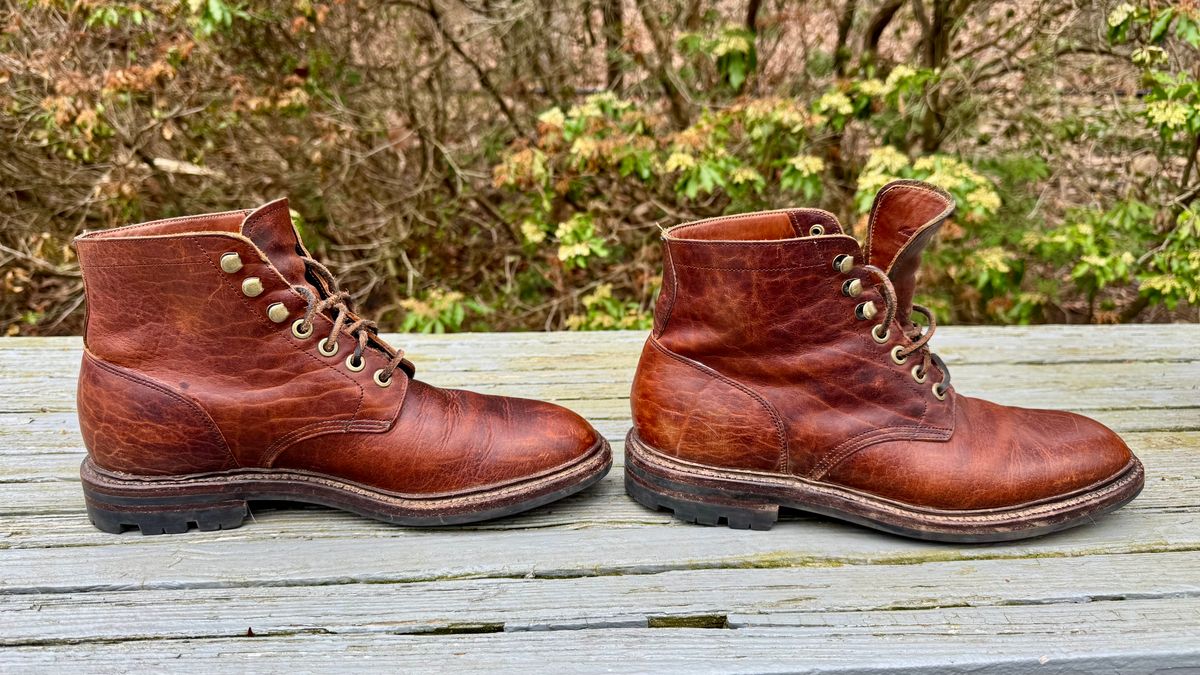 Photo by bigsmallies on March 30, 2025 of the Grant Stone Diesel Boot in Seidel Walnut Bison.