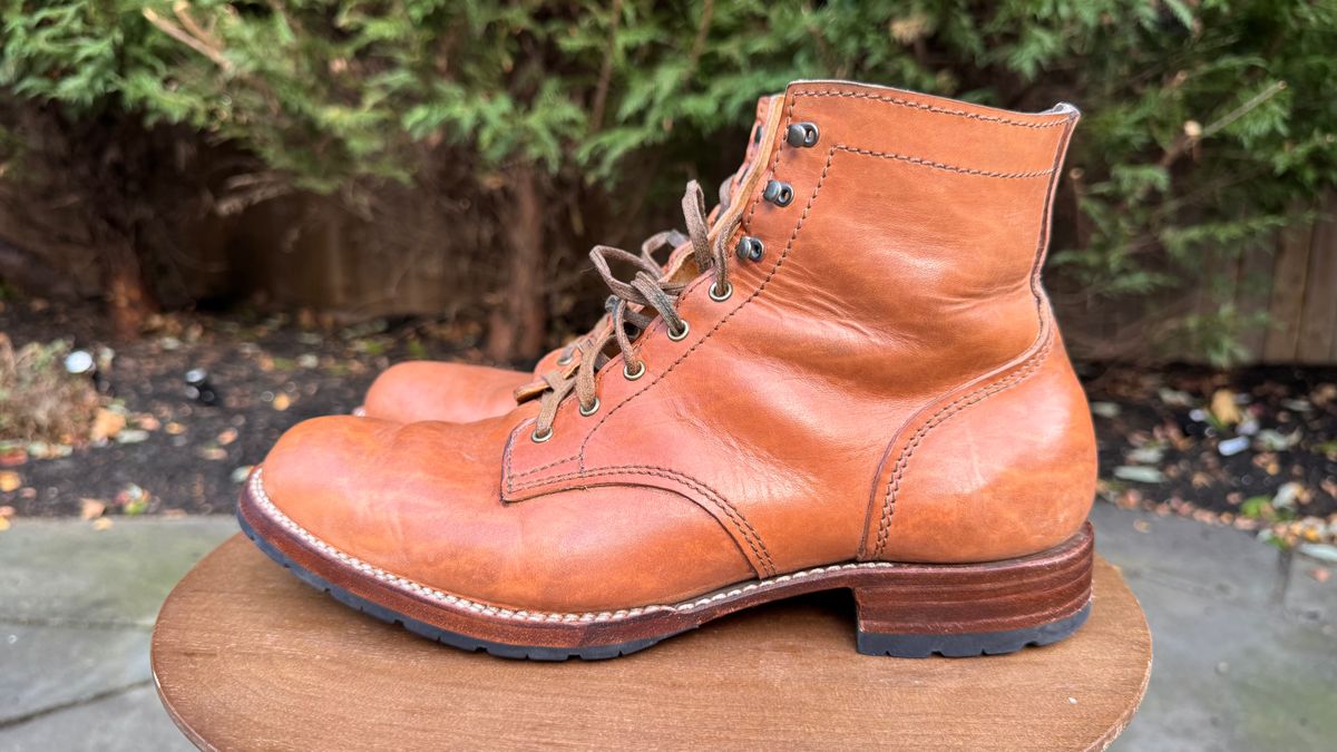 Photo by bigsmallies on December 1, 2025 of the Oldspeed MFG Custom Model in Horween Russet Horsehide Strips.