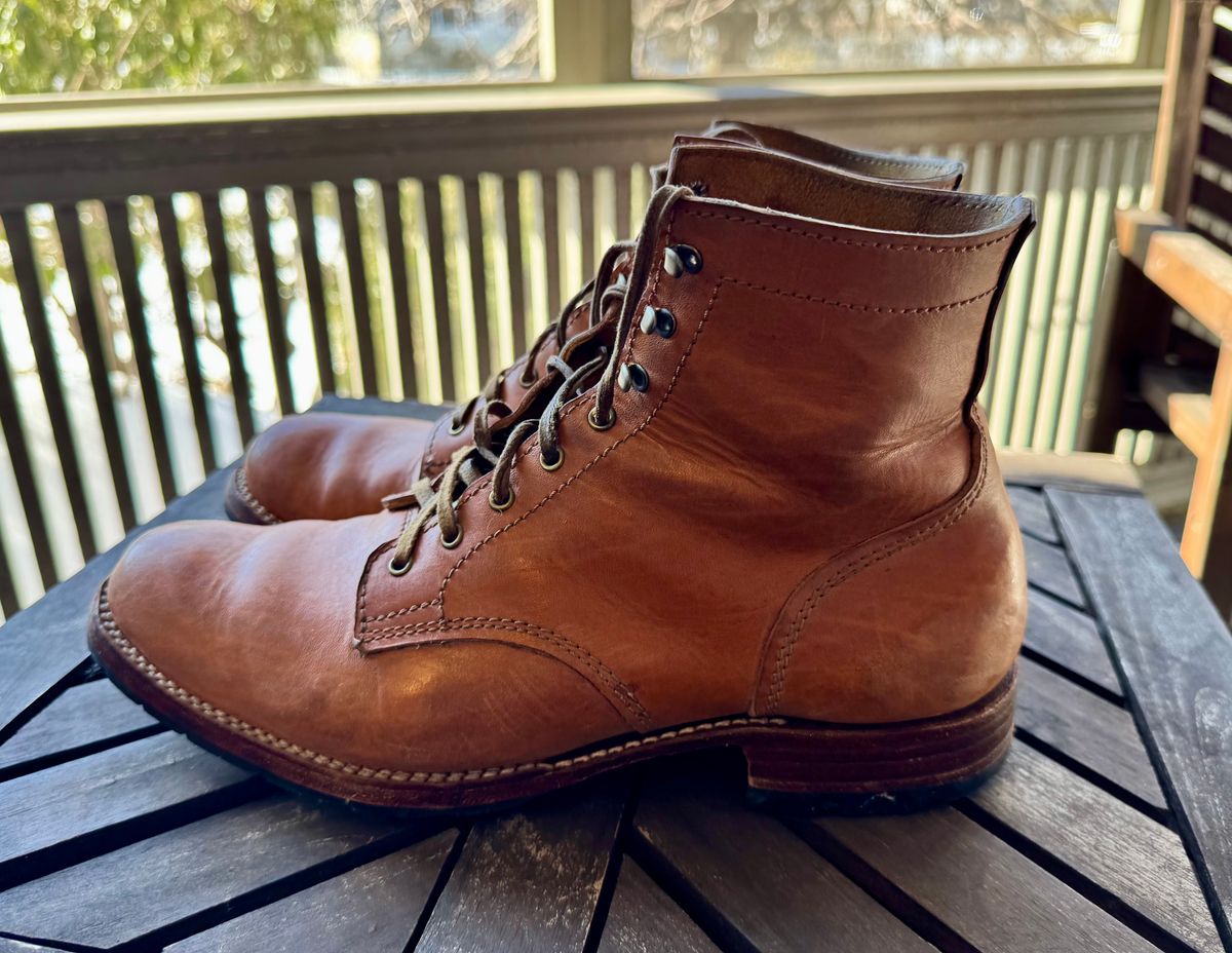 Photo by bigsmallies on February 5, 2026 of the Oldspeed MFG Custom Model in Horween Russet Horsehide Strips.