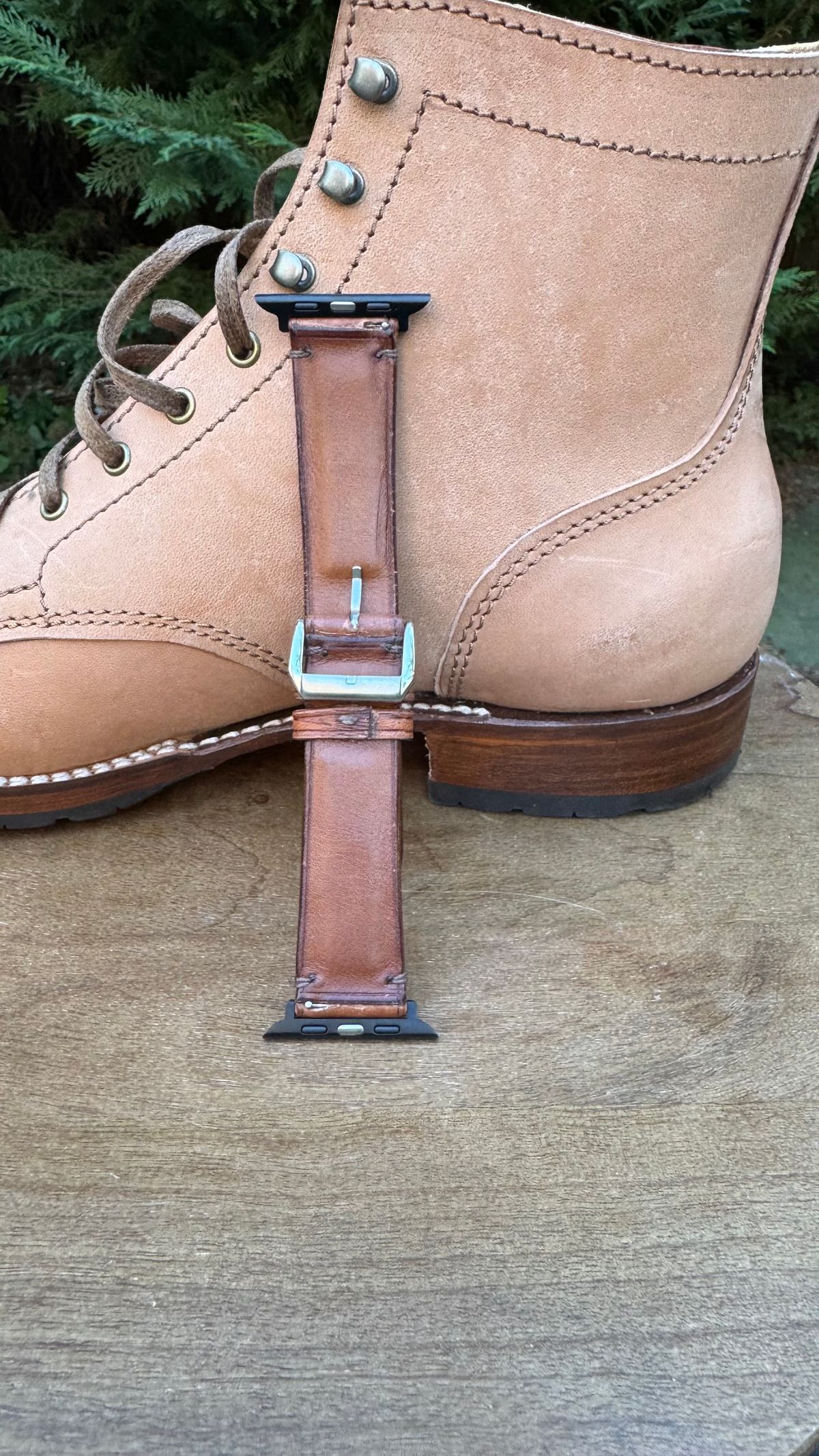 Photo by bigsmallies on October 1, 2025 of the Ifticar Watch Strap in Horween Russet Horsehide Strips.