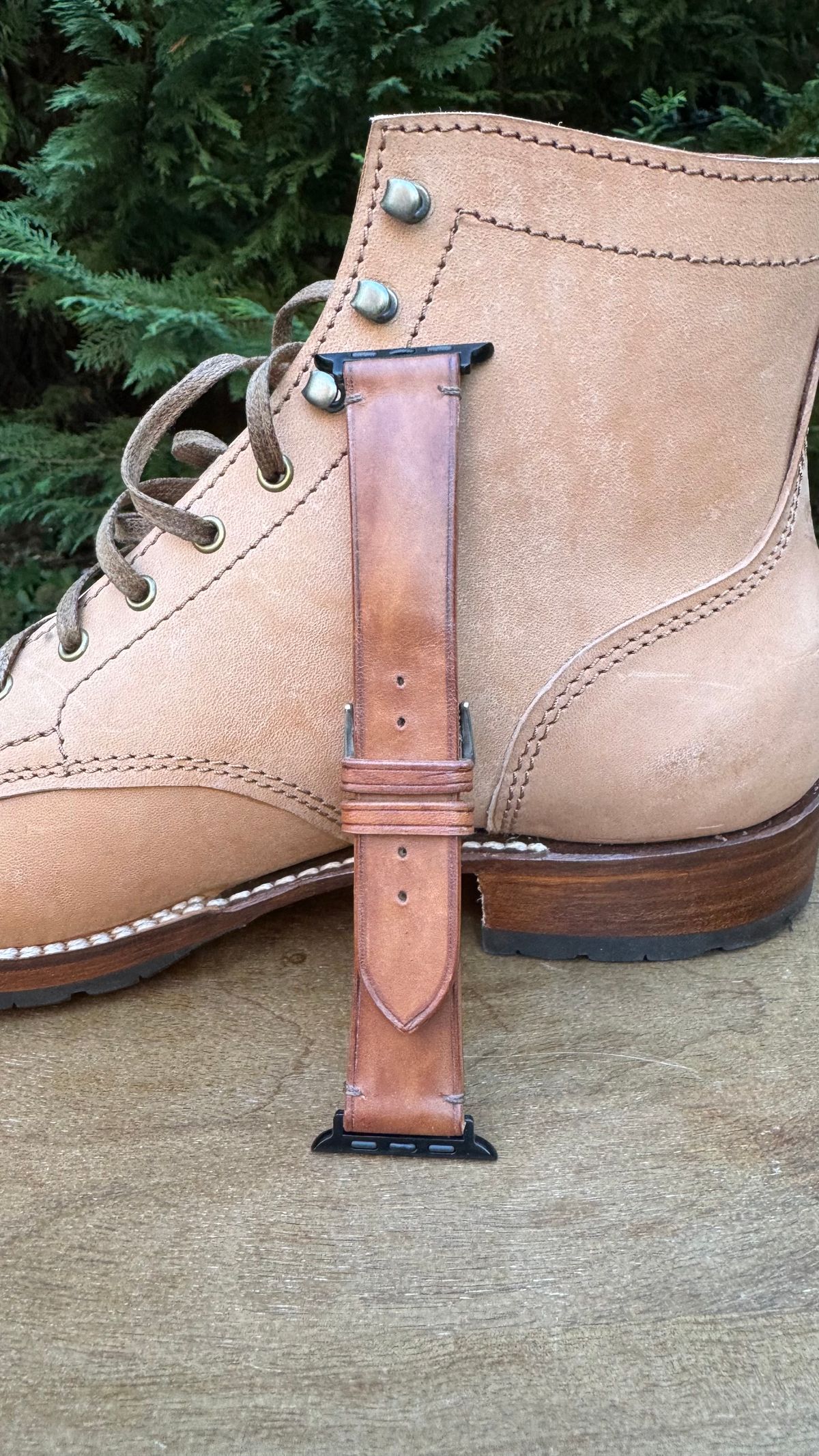 Photo by bigsmallies on October 1, 2025 of the Ifticar Watch Strap in Horween Russet Horsehide Strips.