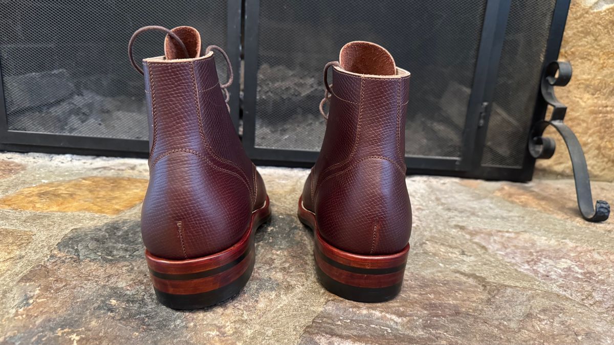 Photo by bigsmallies on November 1, 2024 of the Briselblack The Catcher in Horween Saddle Brown Hatch Grain.
