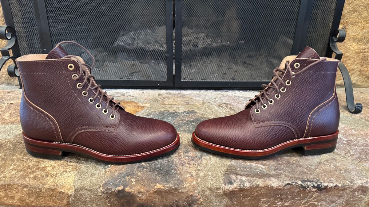 Photo by bigsmallies on November 1, 2024 of the Briselblack The Catcher in Horween Saddle Brown Hatch Grain.
