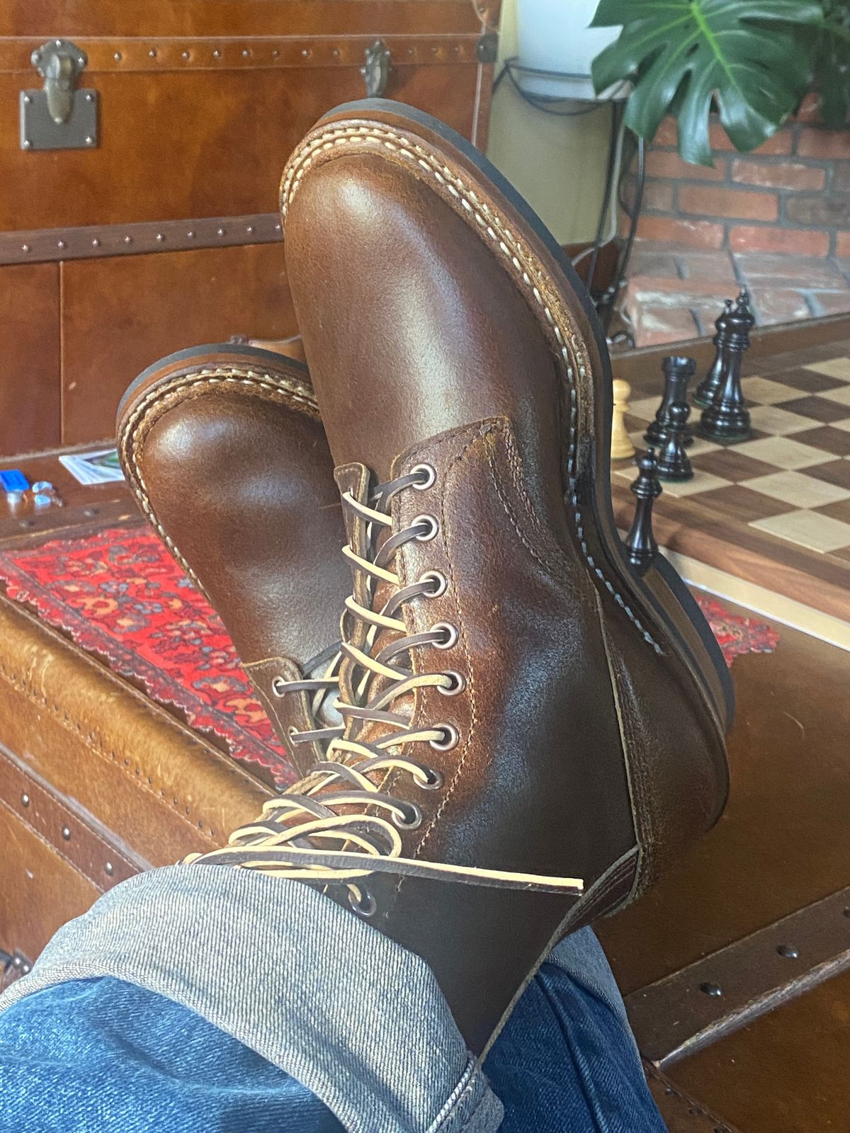 Photo by Fardad on October 23, 2025 of the White's 375 in Horween Cinnamon Waxed Flesh.