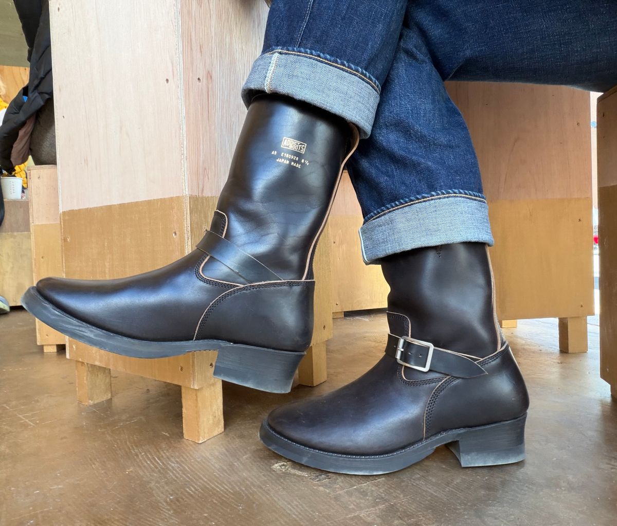 Photo by feathers1ut on November 24, 2025 of the Addict Boots AB-01 Engineer Boots in Black Dye-Finished Horsehide & Maryam Black Horsebutt.