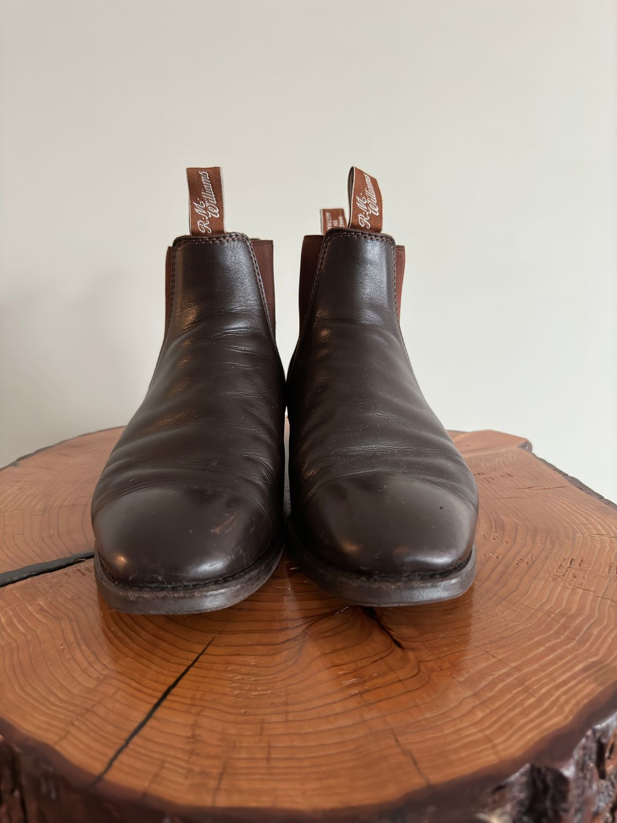 Photo by Thehambergerlar on February 7, 2024 of the R.M. Williams Comfort Craftsman Boot in Chestnut Yearling.