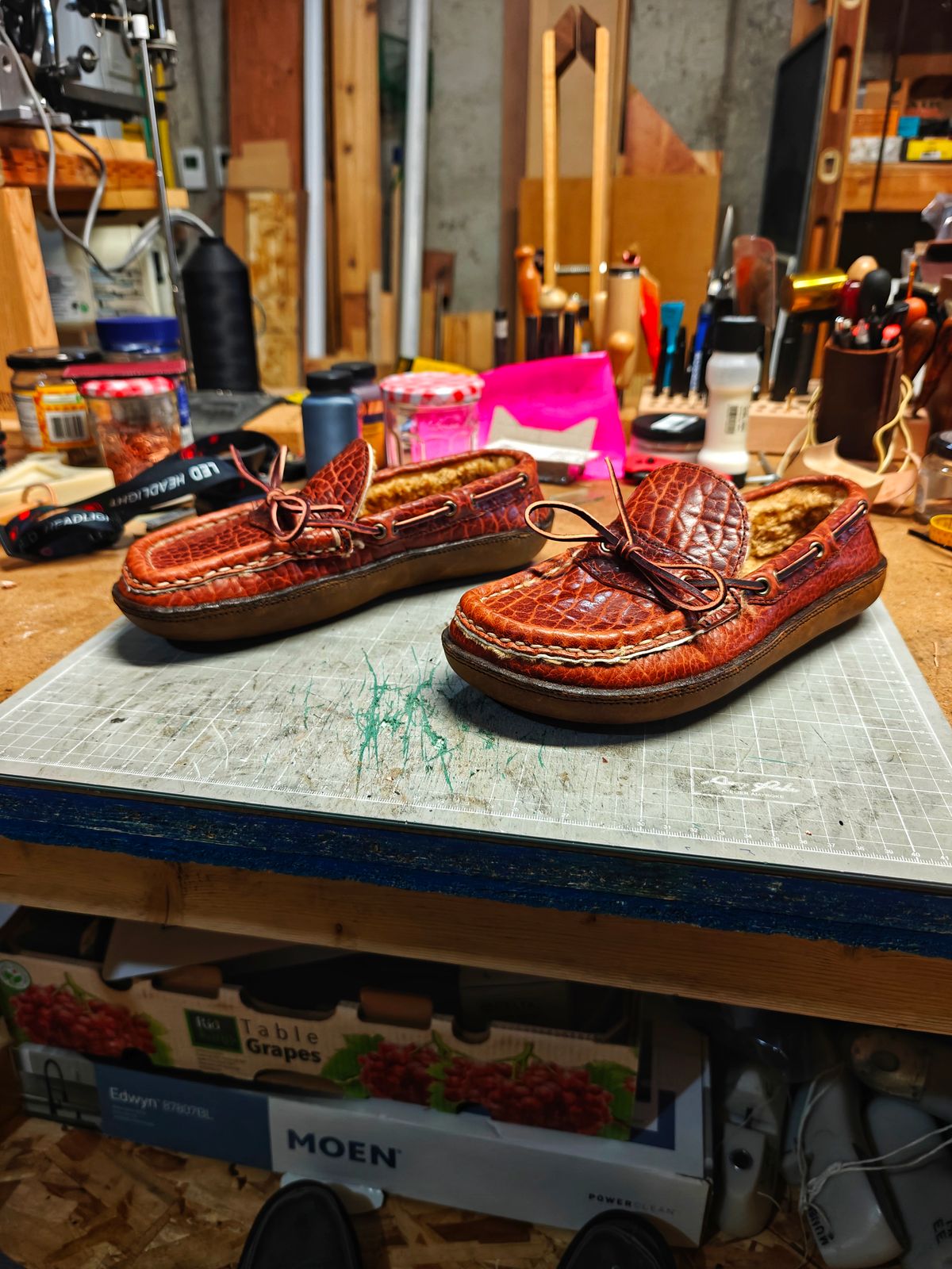 Photo by x24sousa on April 26, 2026 of the X24 Leathers Camp Moc Slipper in Law Tanning Peanut Big Horn Shrunken Bison.