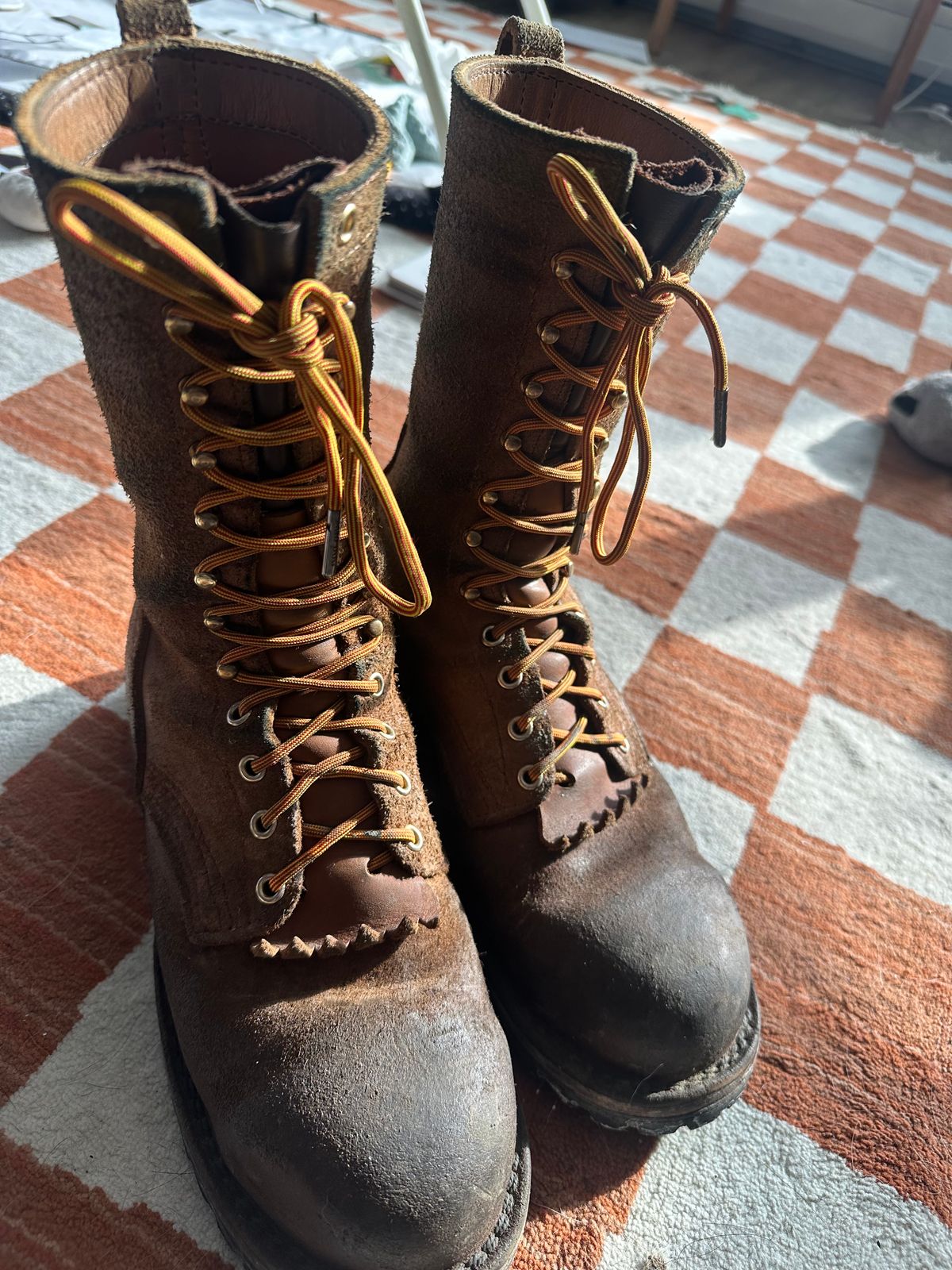 Photo by Refrigeration_Wizard on February 11, 2025 of the Nicks wirecutter in Seidel 1964 Tan Roughout.