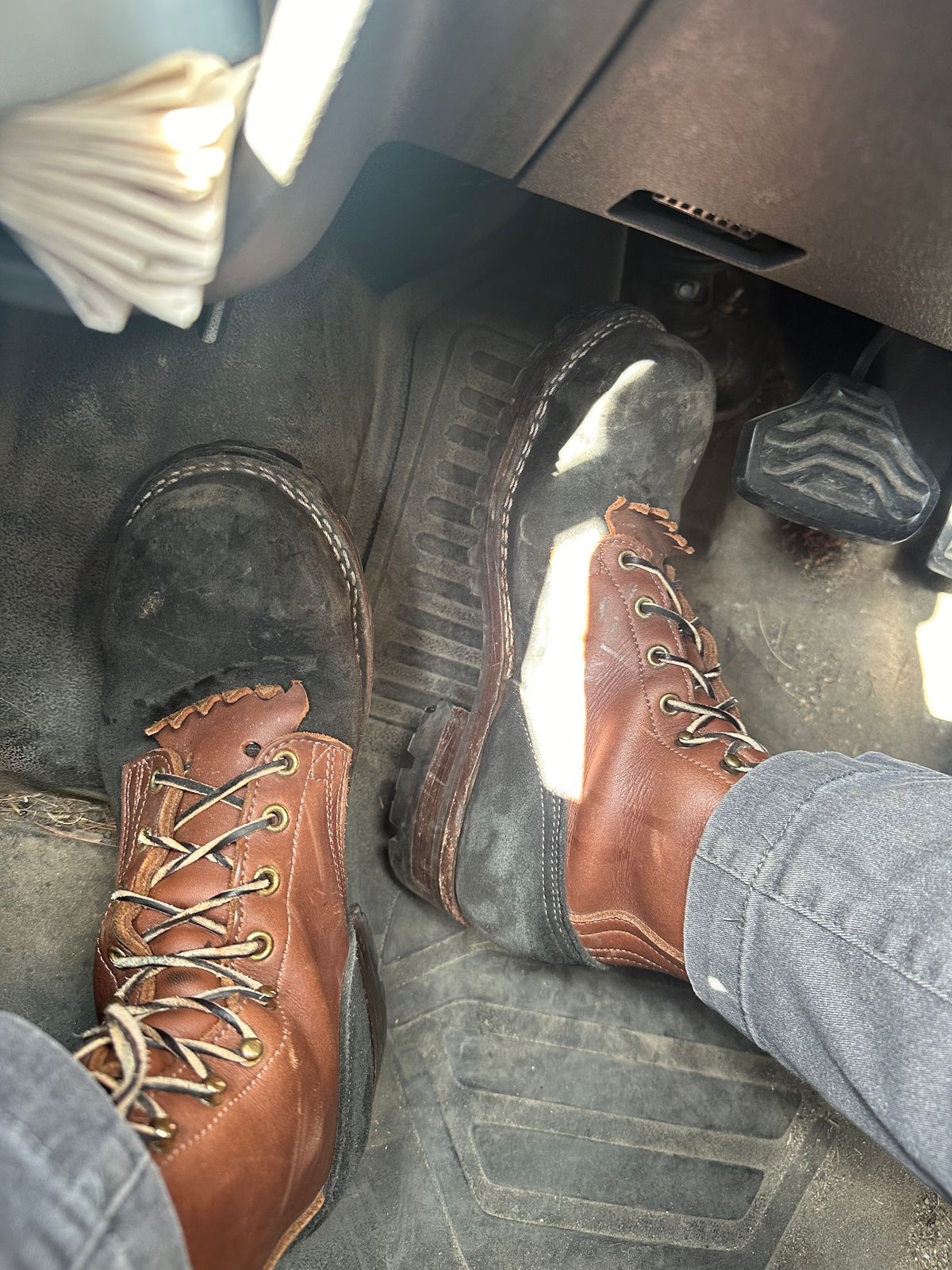 Photo by Refrigeration_Wizard on July 19, 2024 of the Nicks BuilderPro in Seidel 1964 Brown & Seidel 1964 Black Roughout.