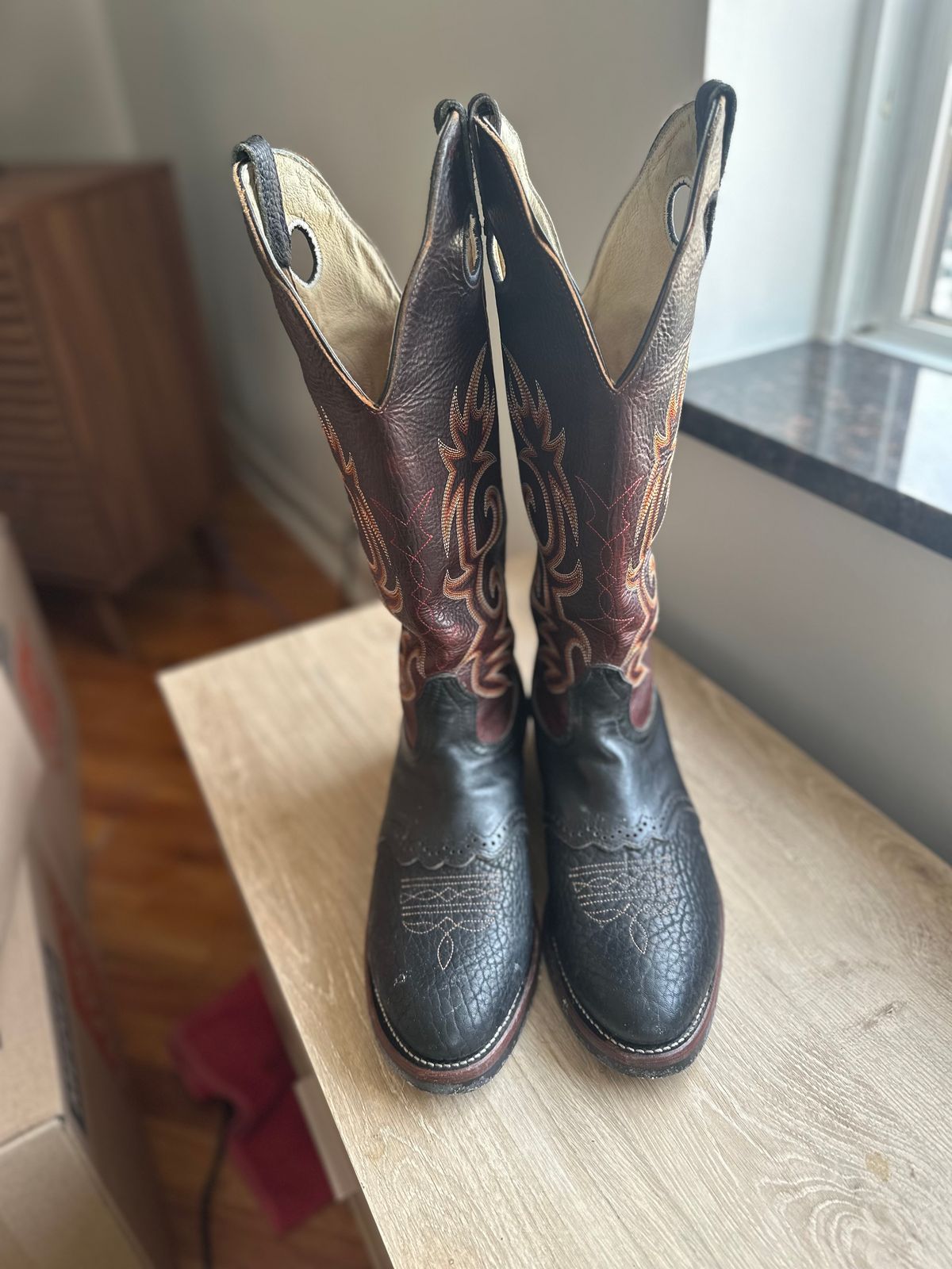 Photo by JT4 on December 5, 2025 of the Boulet Boots 3059 in Bullhide.