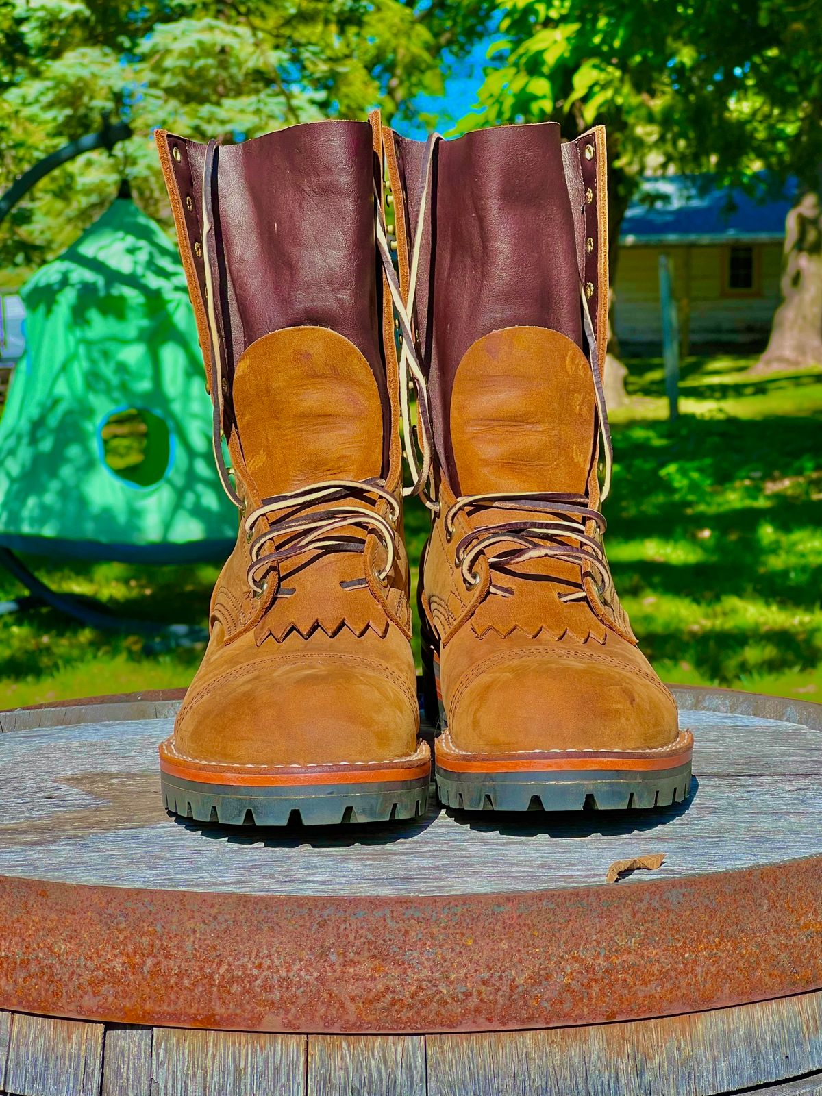 Photo by petejones418 on September 25, 2024 of the Nicks Lace Up Work in Seidel WeatherShield Brown.