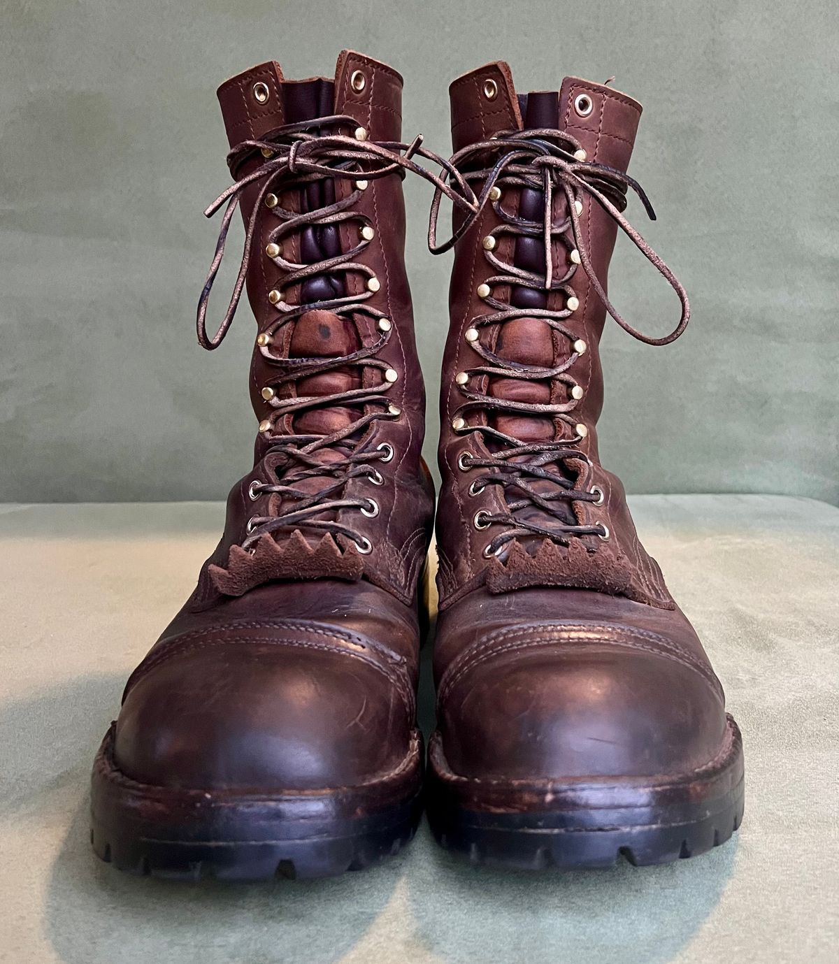 Photo by petejones418 on March 4, 2025 of the Nicks Lace Up Work in Seidel WeatherShield Brown.
