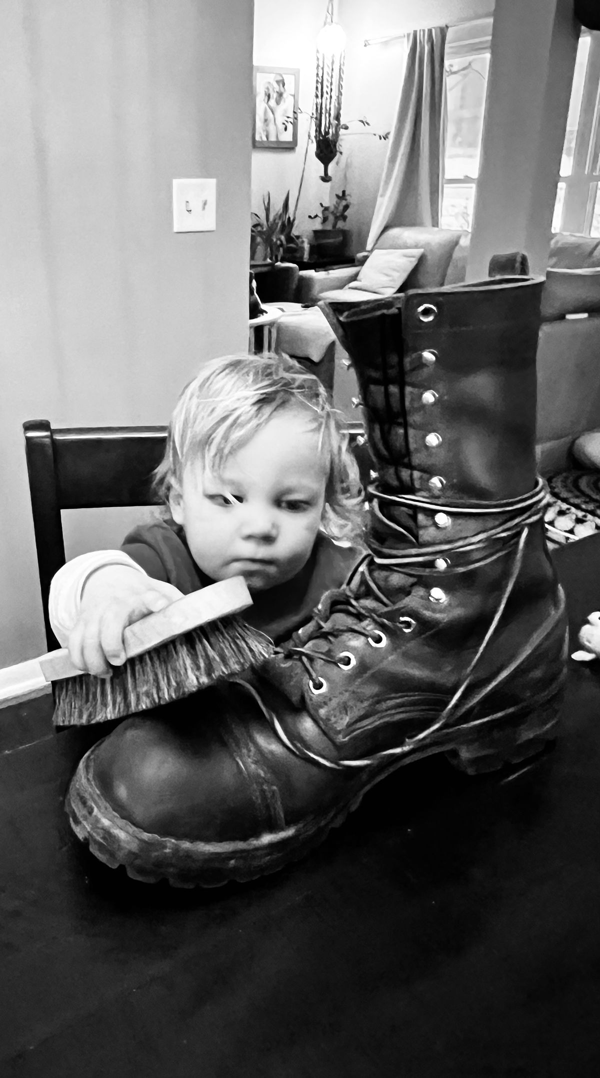 Photo by petejones418 on April 1, 2025 of the Nicks Lace Up Work in Seidel WeatherShield Brown.