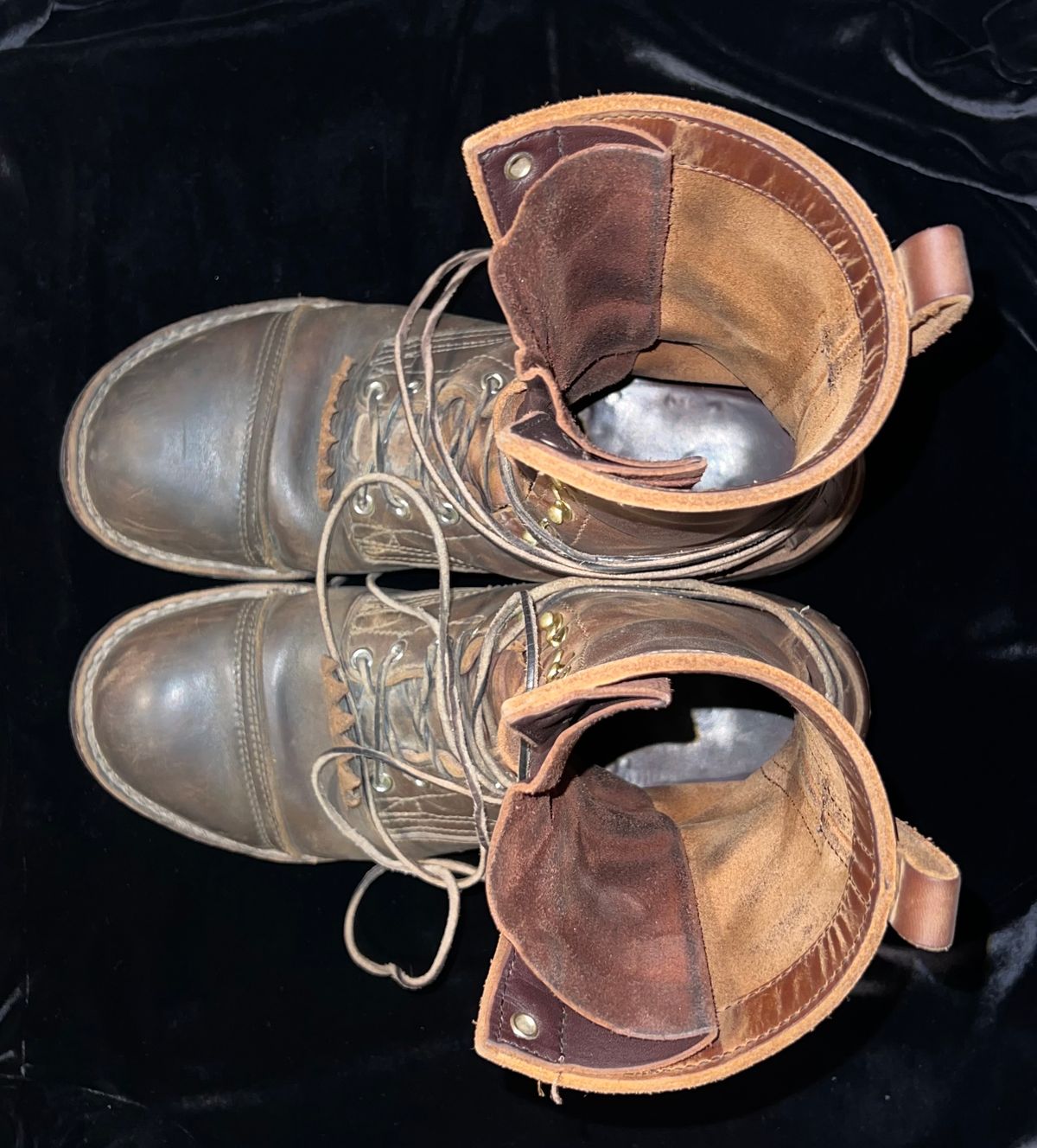 Photo by petejones418 on April 1, 2025 of the Nicks Lace Up Work in Seidel WeatherShield Brown.