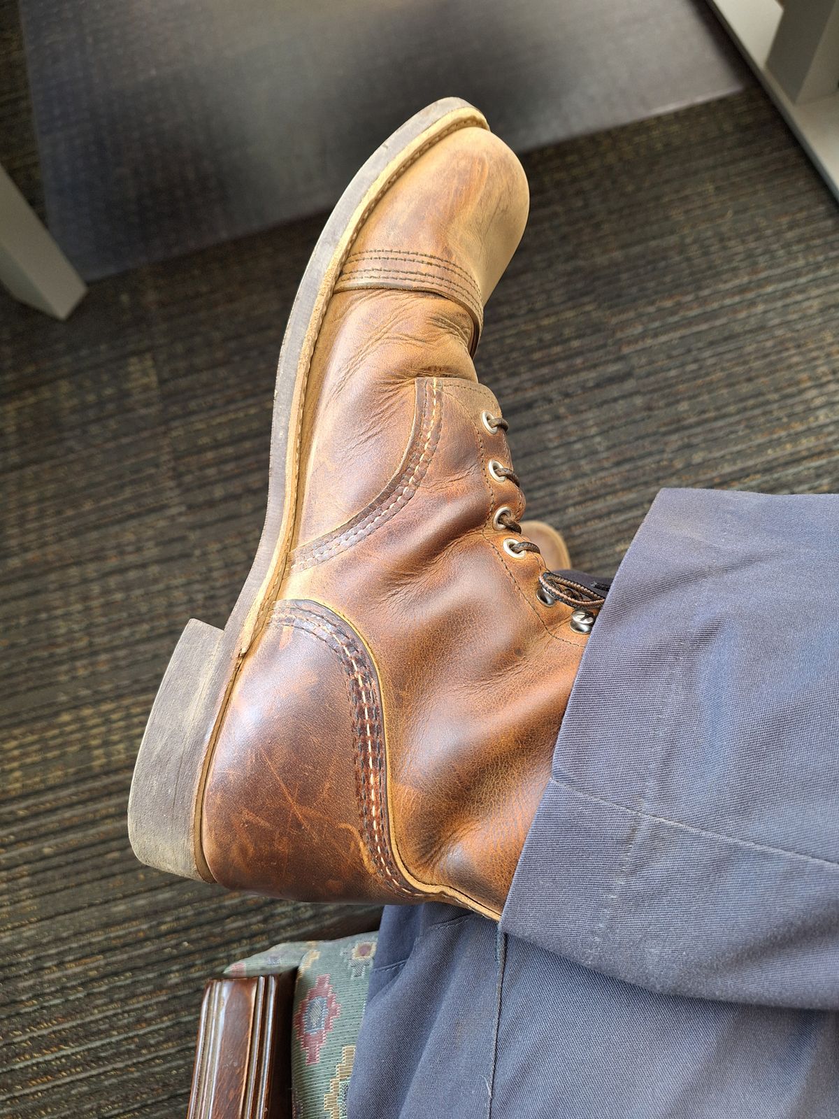 Photo by Arto on October 28, 2024 of the Red Wing Iron Ranger in S.B. Foot Copper Rough and Tough.
