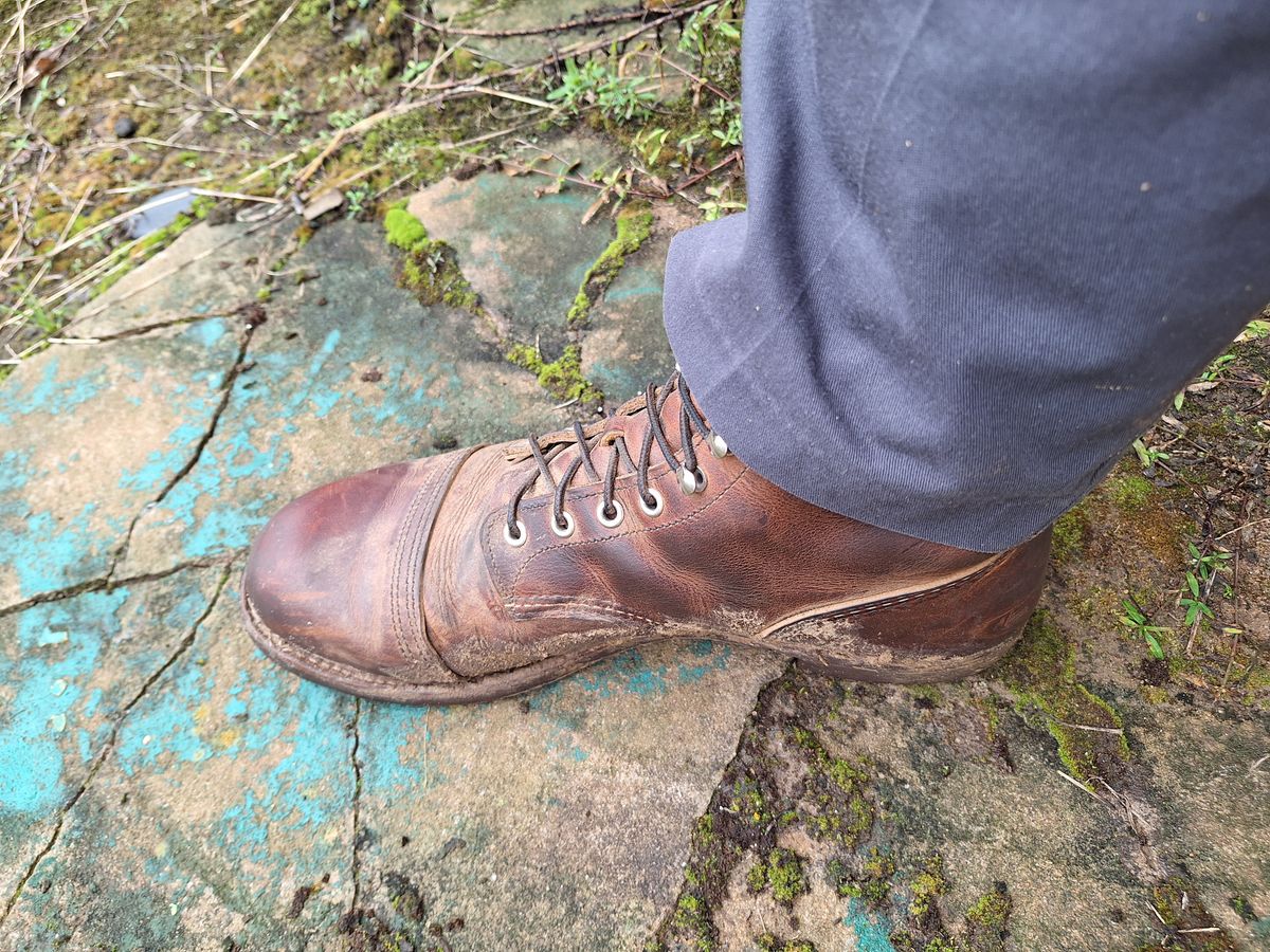 Photo by Arto on November 7, 2024 of the Red Wing Iron Ranger in S.B. Foot Copper Rough and Tough.