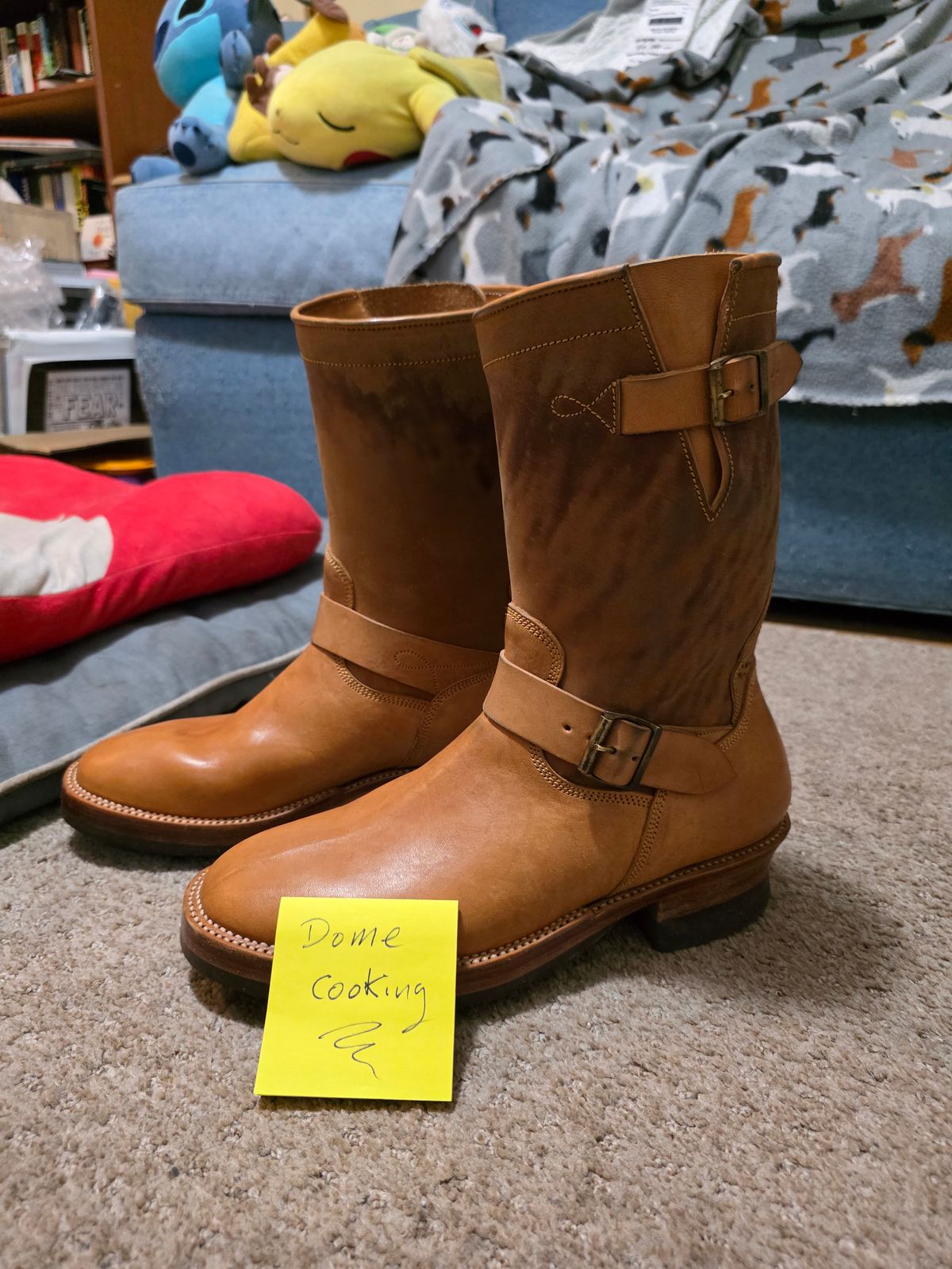 Photo by markieballa on November 5, 2025 of the Fortis Boots Tapak 2.0 Engineer Boots in Maryam 1071 Rovescio Sego Horsebutt.