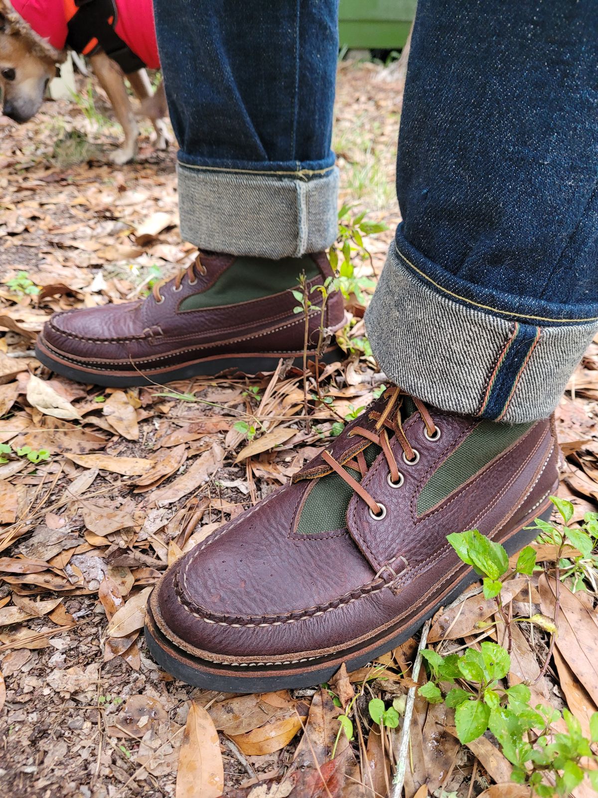 Photo by markieballa on January 13, 2025 of the Easymoc Rangeley Boot in Seidel Chocolate Grizzly & Martexin Green Waxed Canvas.
