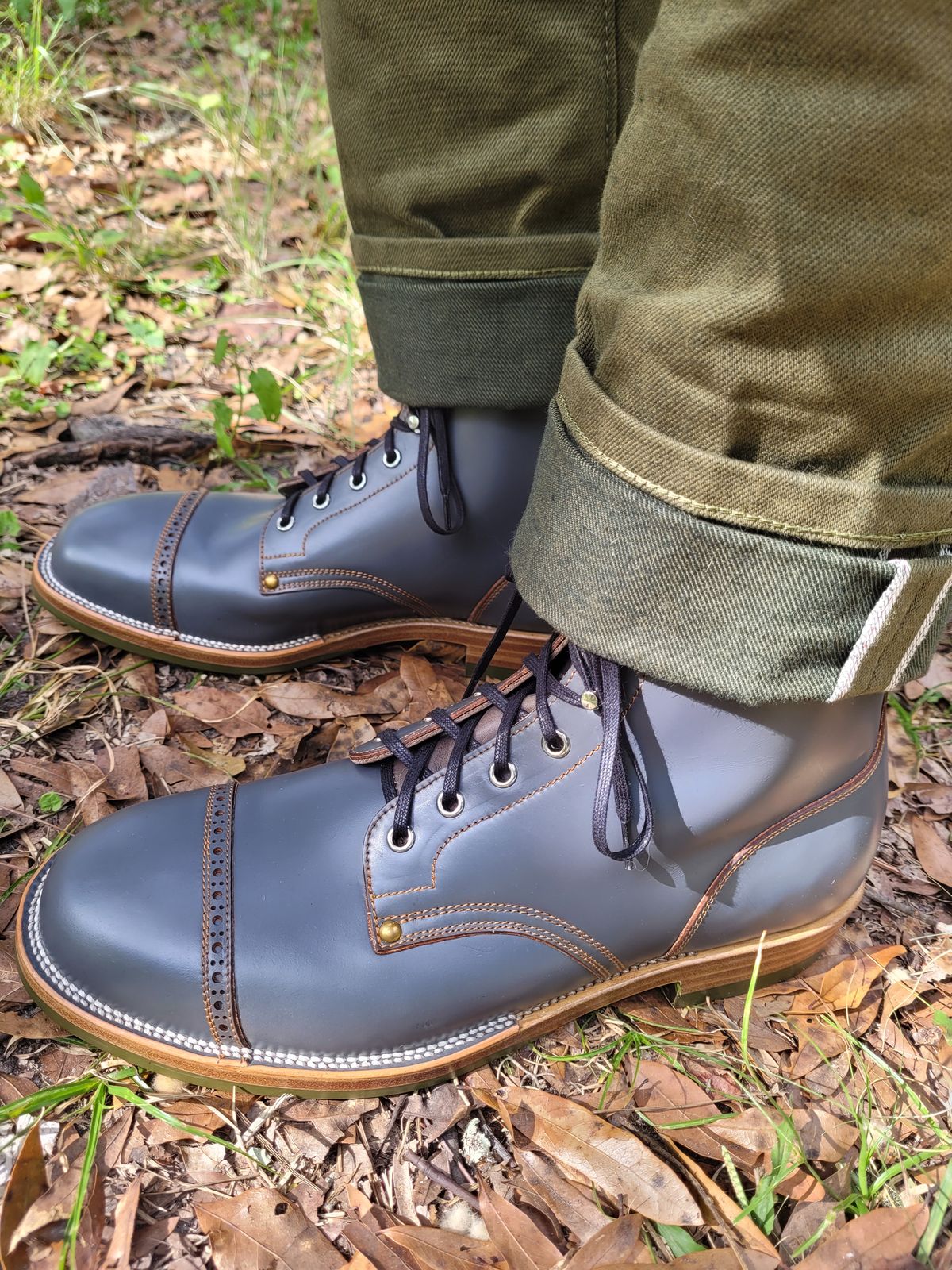 Photo by markieballa on November 1, 2024 of the Iron Boots The Chosen One in Maryam Grigio Shell Cordovan.