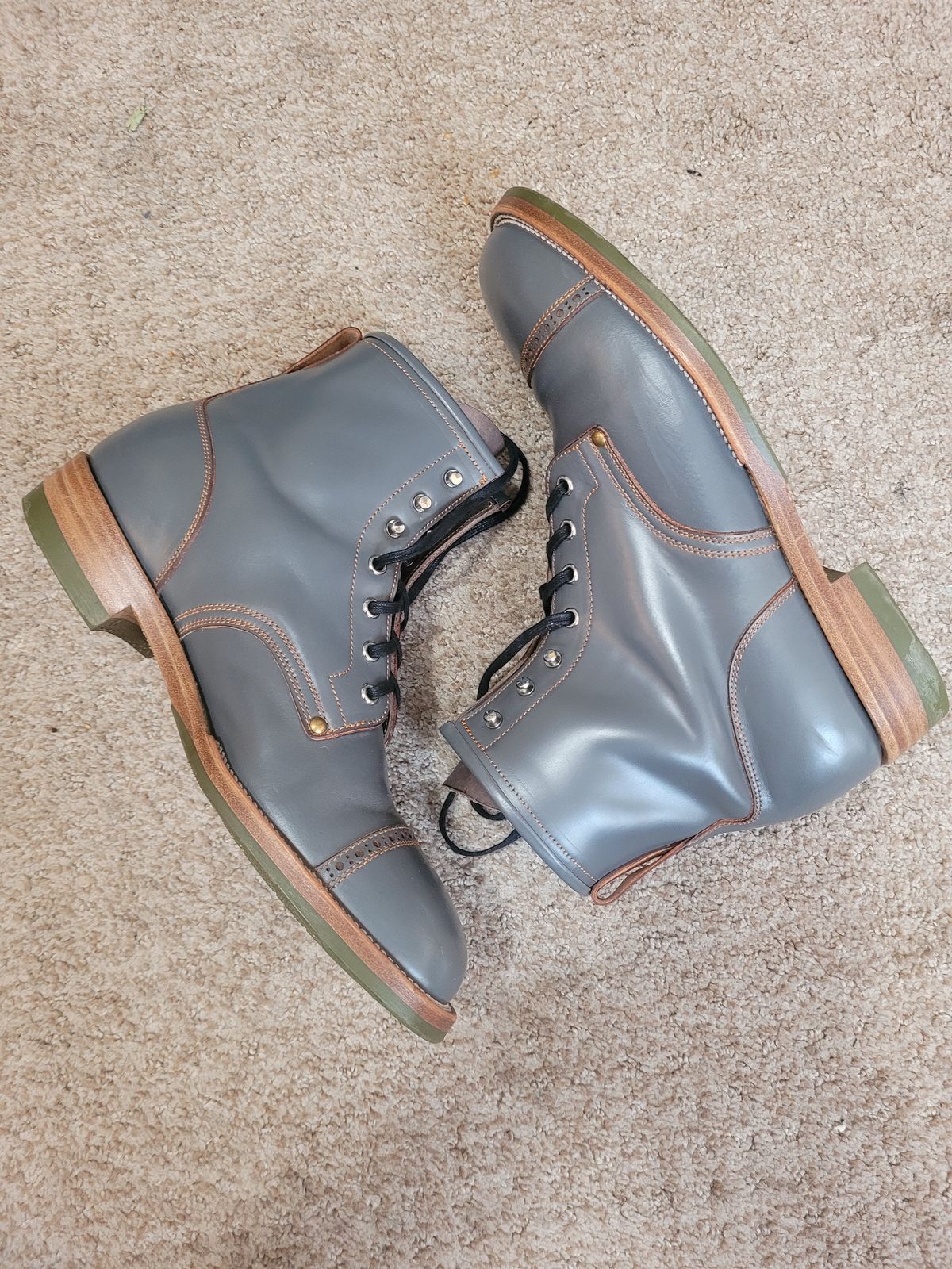 Photo by markieballa on February 4, 2025 of the Iron Boots The Chosen One in Maryam Grigio Shell Cordovan.