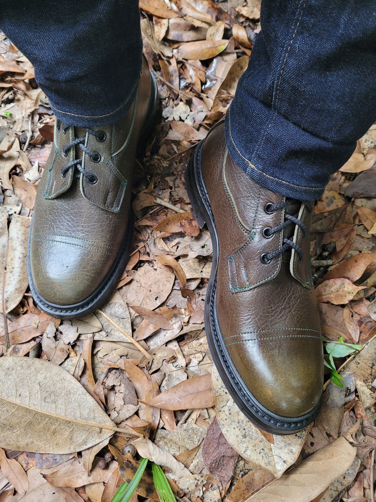 Photo by markieballa on September 14, 2024 of the Tricker's Grassmere Country Boot in C.F. Stead Moss Kudu.