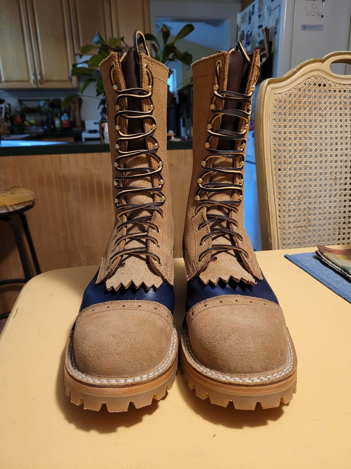 Photo by markieballa on May 6, 2024 of the Frank's Boots Type 2 Highlander in Seidel Tan Teton Roughout & Horween Ink Cavalier.