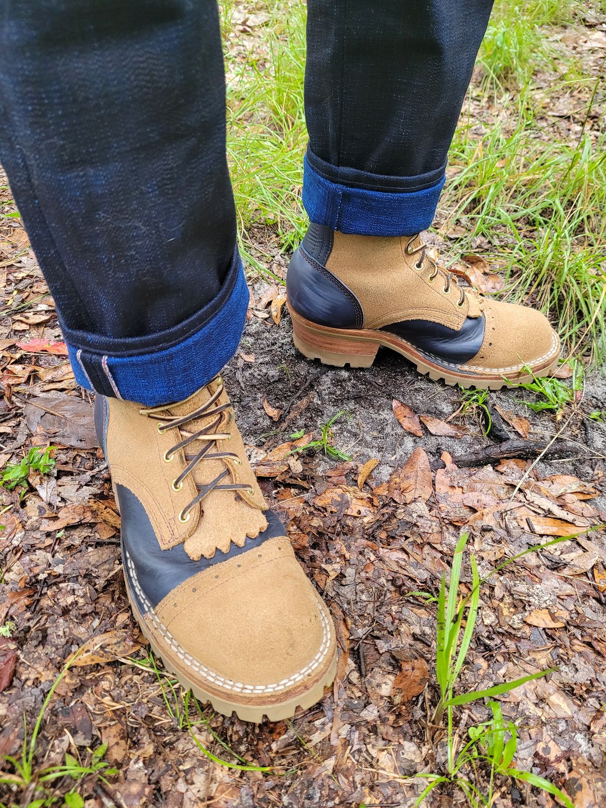 Photo by markieballa on August 23, 2025 of the Frank's Boots Type 2 Highlander in Seidel Tan Teton Roughout & Horween Ink Cavalier.