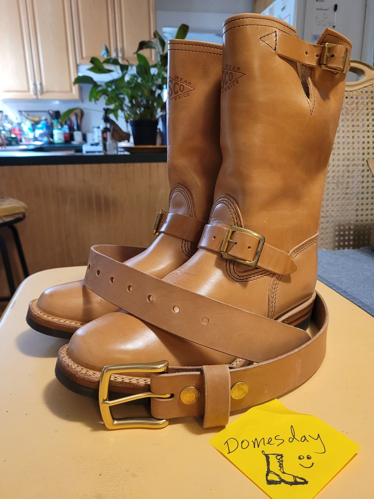 Photo by markieballa on October 4, 2024 of the Wesco Mister Lou in Maryam Natural Horsebutt.