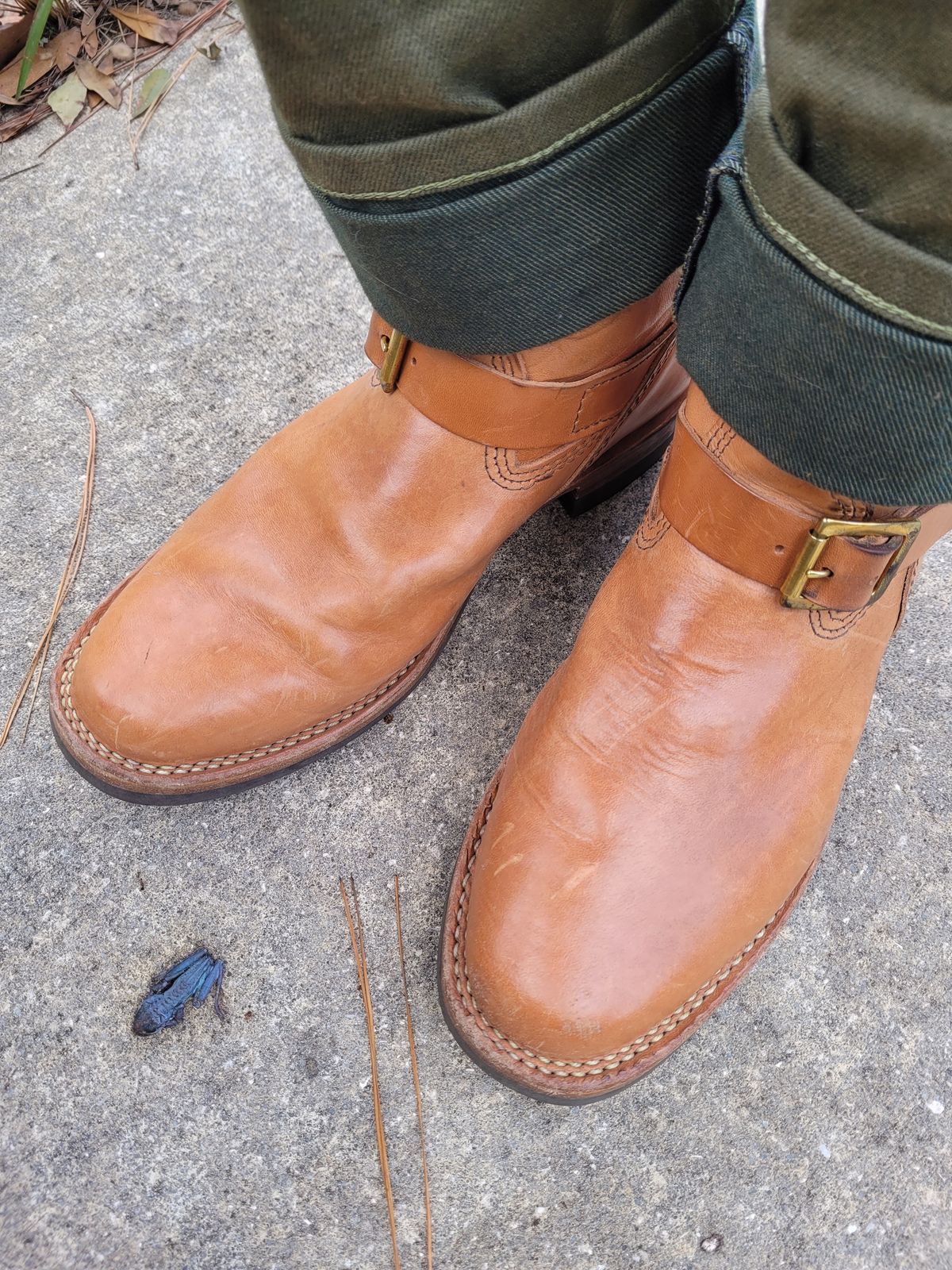 Photo by markieballa on December 9, 2024 of the Wesco Mister Lou in Maryam Natural Horsebutt.