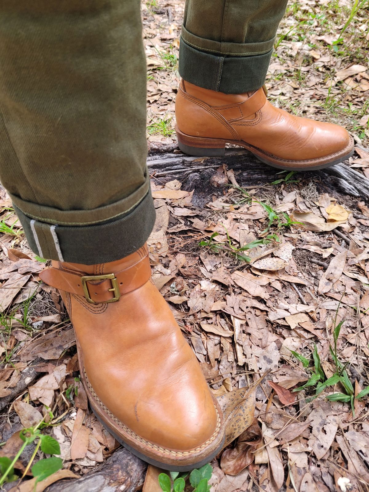 Photo by markieballa on May 29, 2025 of the Wesco Mister Lou in Maryam Natural Horsebutt.