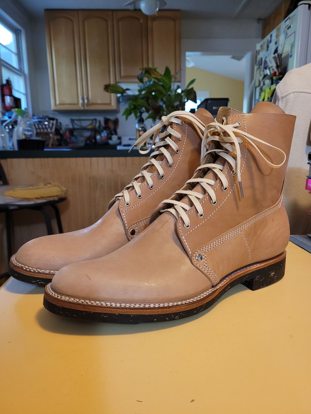 Photo by markieballa on October 31, 2025 of the Oldspeed MFG Henry Johnson Boot in Horween Russet Horsehide Strips.