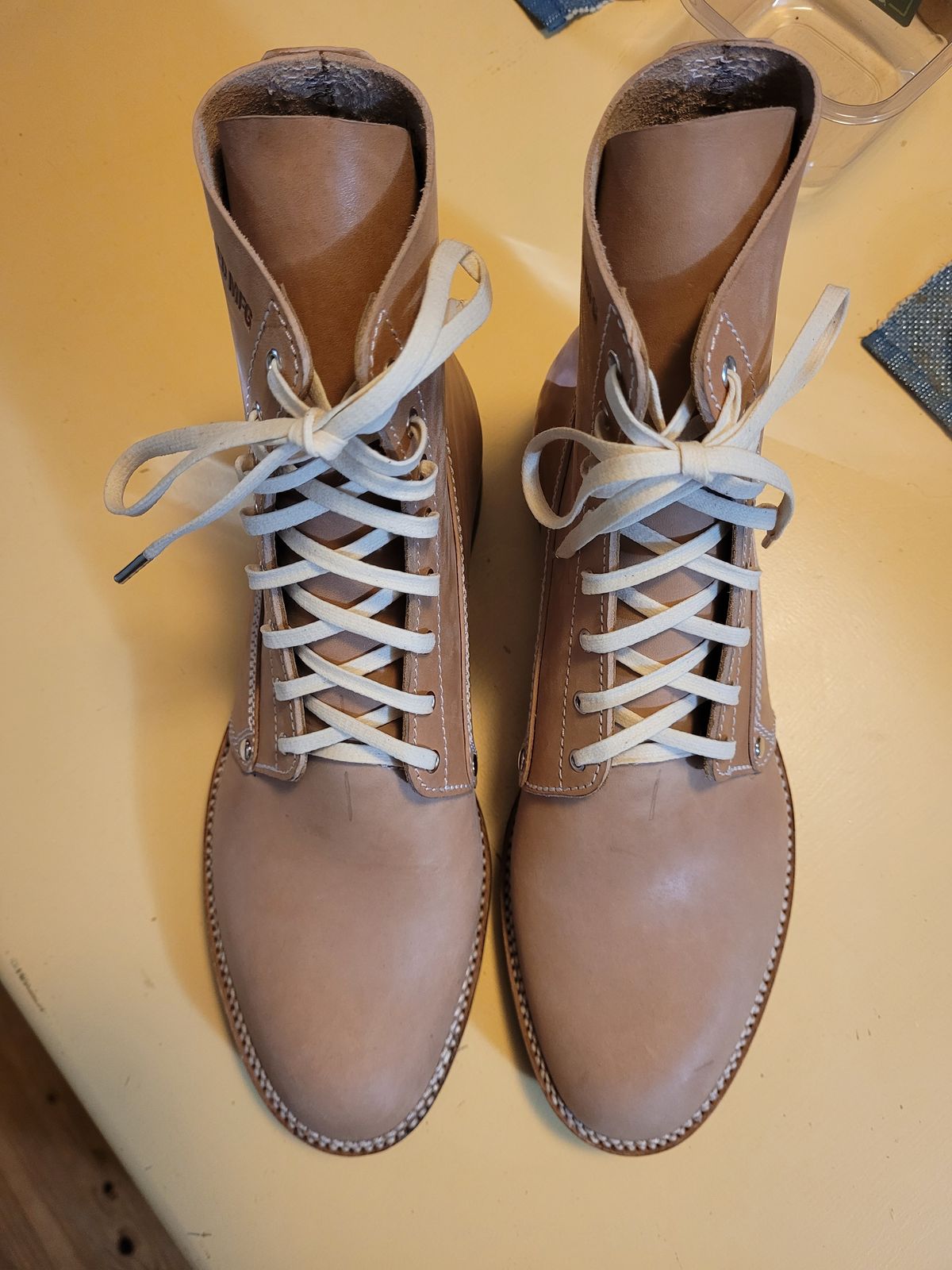 Photo by markieballa on October 31, 2025 of the Oldspeed MFG Henry Johnson Boot in Horween Russet Horsehide Strips.