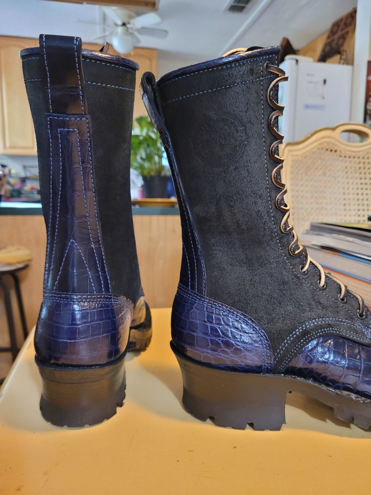 Photo by markieballa on July 11, 2025 of the Frank's Boots Type 2 Highlander in Blue Nile Crocodile & Black Roughout Work Leather.