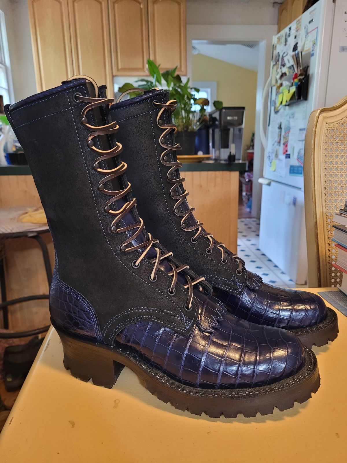 Photo by markieballa on July 11, 2025 of the Frank's Boots Type 2 Highlander in Blue Nile Crocodile & Black Roughout Work Leather.