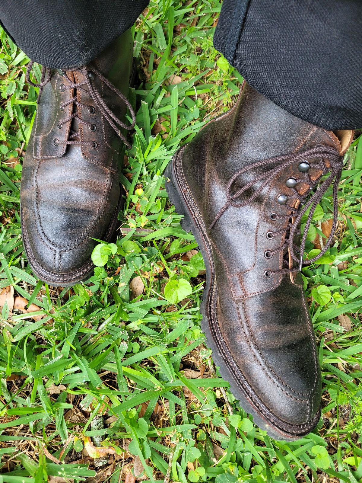 Photo by markieballa on April 30, 2024 of the Crockett & Jones Indiana in Dark Brown Roughout Suede.