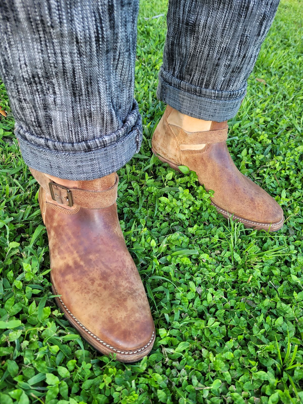 Photo by markieballa on August 22, 2025 of the Kiattoko Handmade El Tippo in Italian Natural Crust Horsebutt.