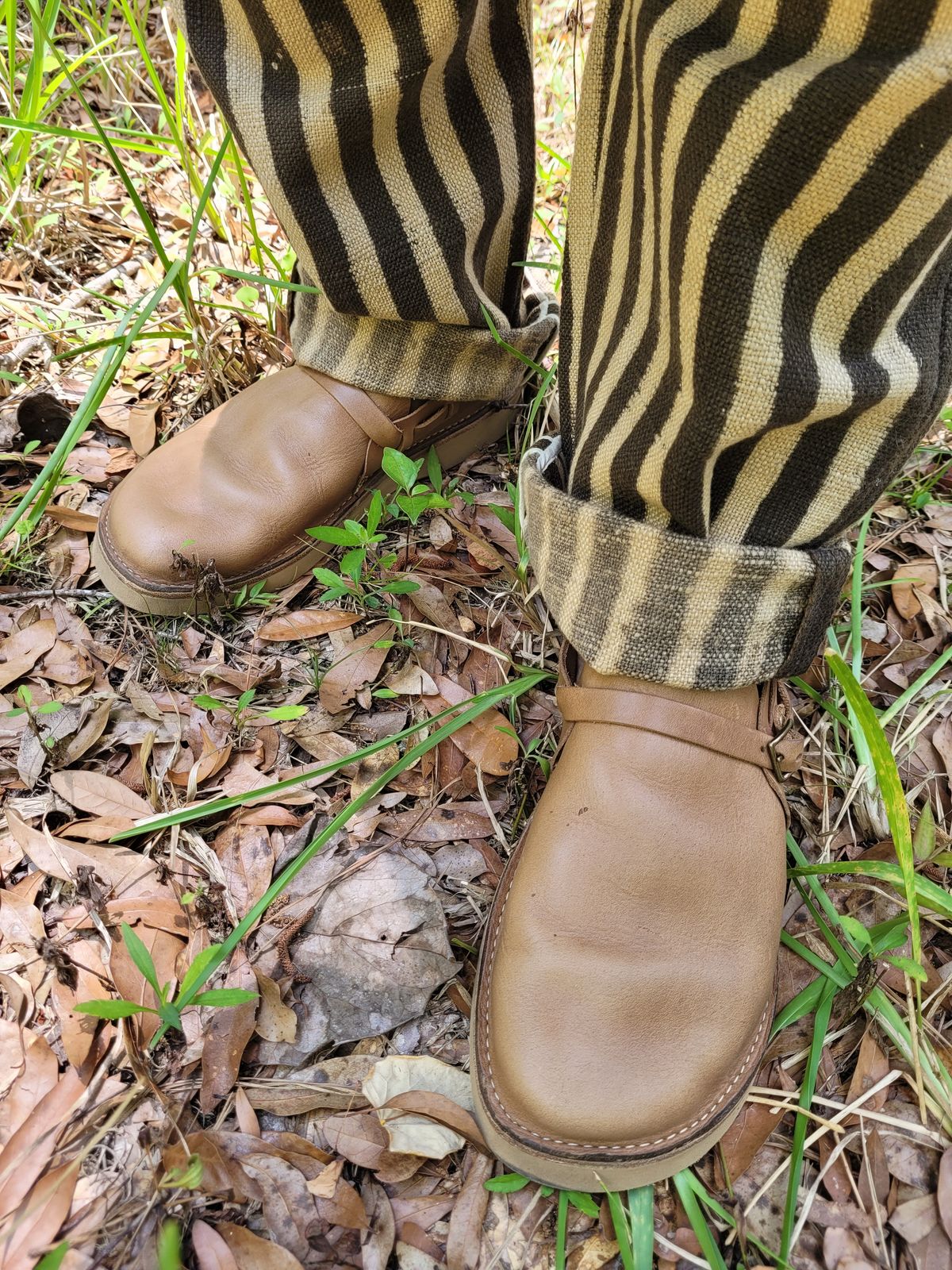Photo by markieballa on June 3, 2025 of the Oak Street Bootmakers Country Loafer in Horween Natural Chromexcel.