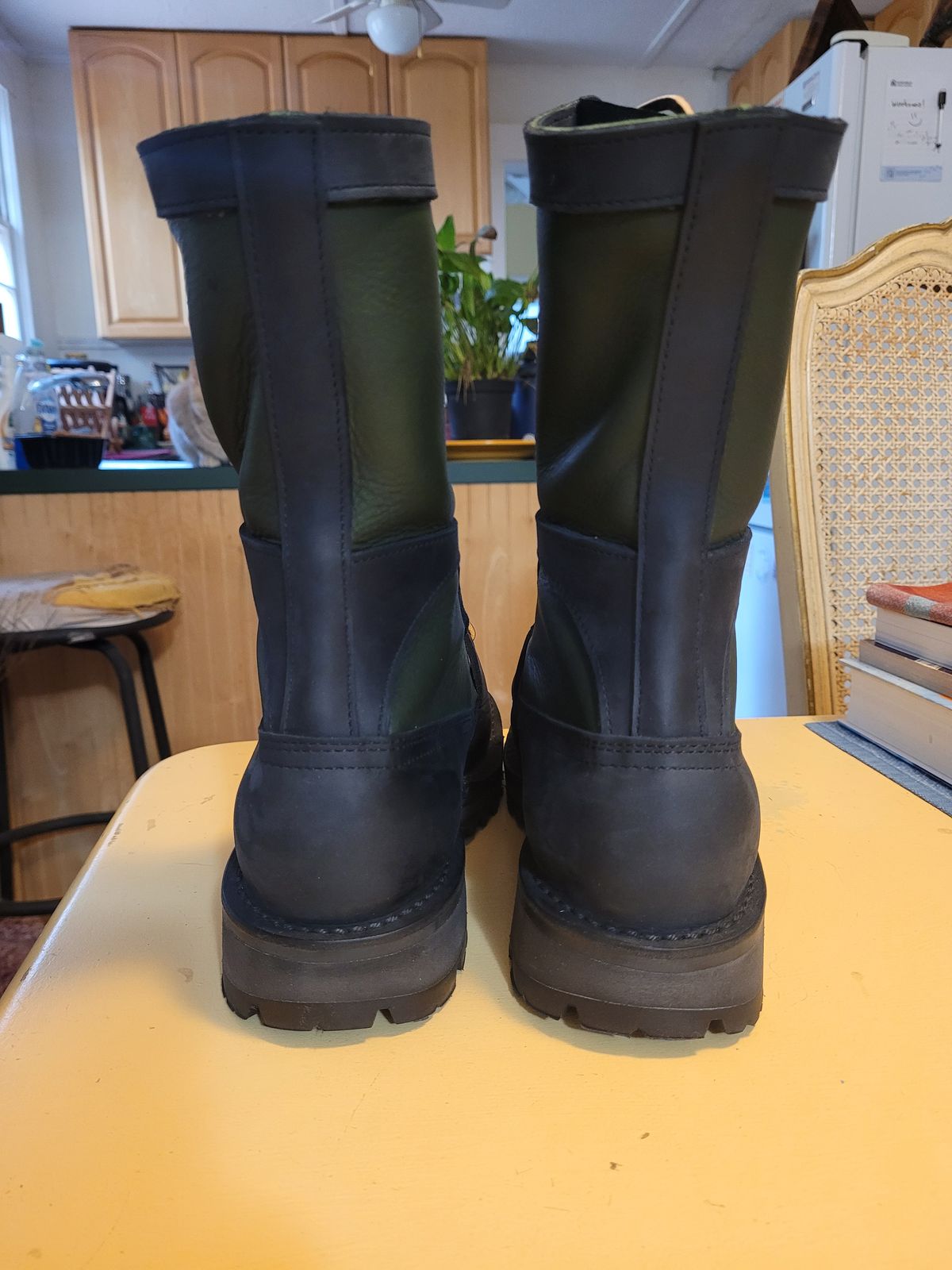 Photo by markieballa on March 5, 2025 of the Nicks x Rose Anvil ND4 in Seidel WeatherShield Black & Seidel Supersoft Green.