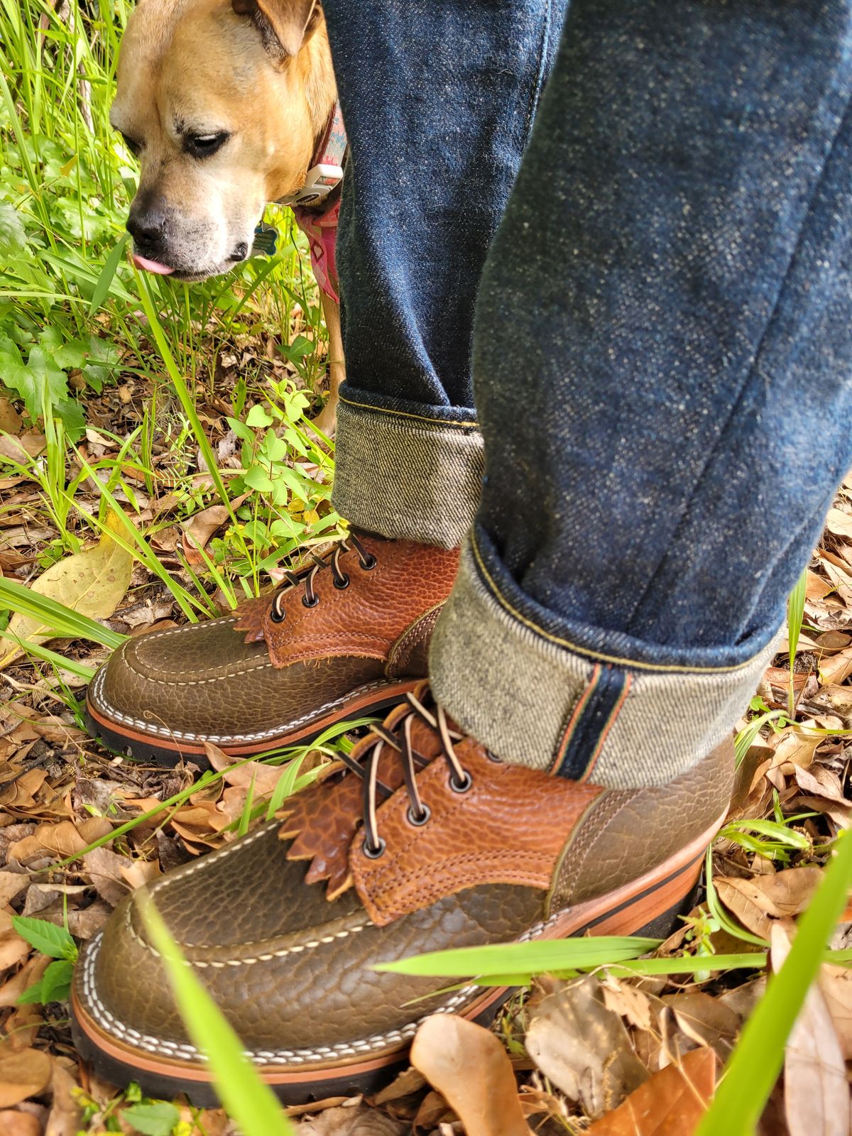 Photo by markieballa on April 2, 2024 of the Nicks BuilderPro in Law Tanning Olive Smooth Shruken Bison & Law Tanning Brown Smooth Shruken Bison.