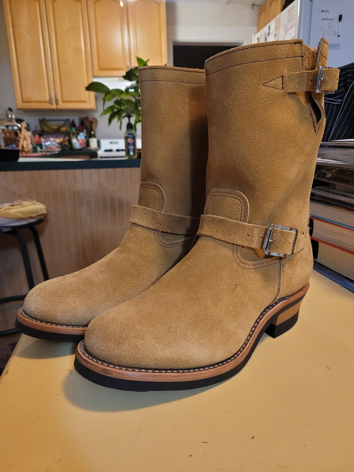 Photo by markieballa on June 4, 2025 of the Keystone Shoe Company Engineer Boot in Tan Roughout.