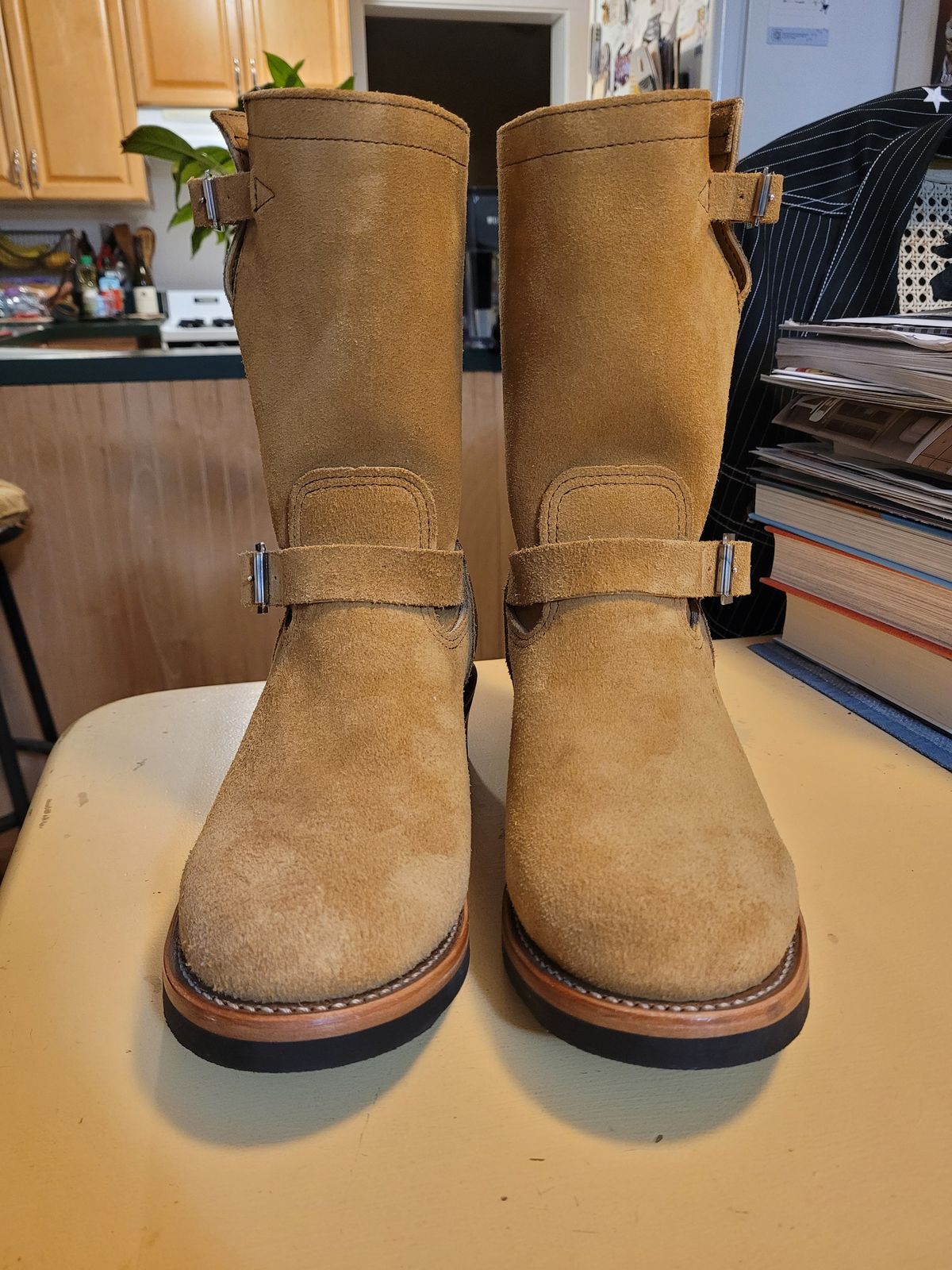 Photo by markieballa on June 4, 2025 of the Keystone Shoe Company Engineer Boot in Tan Roughout.