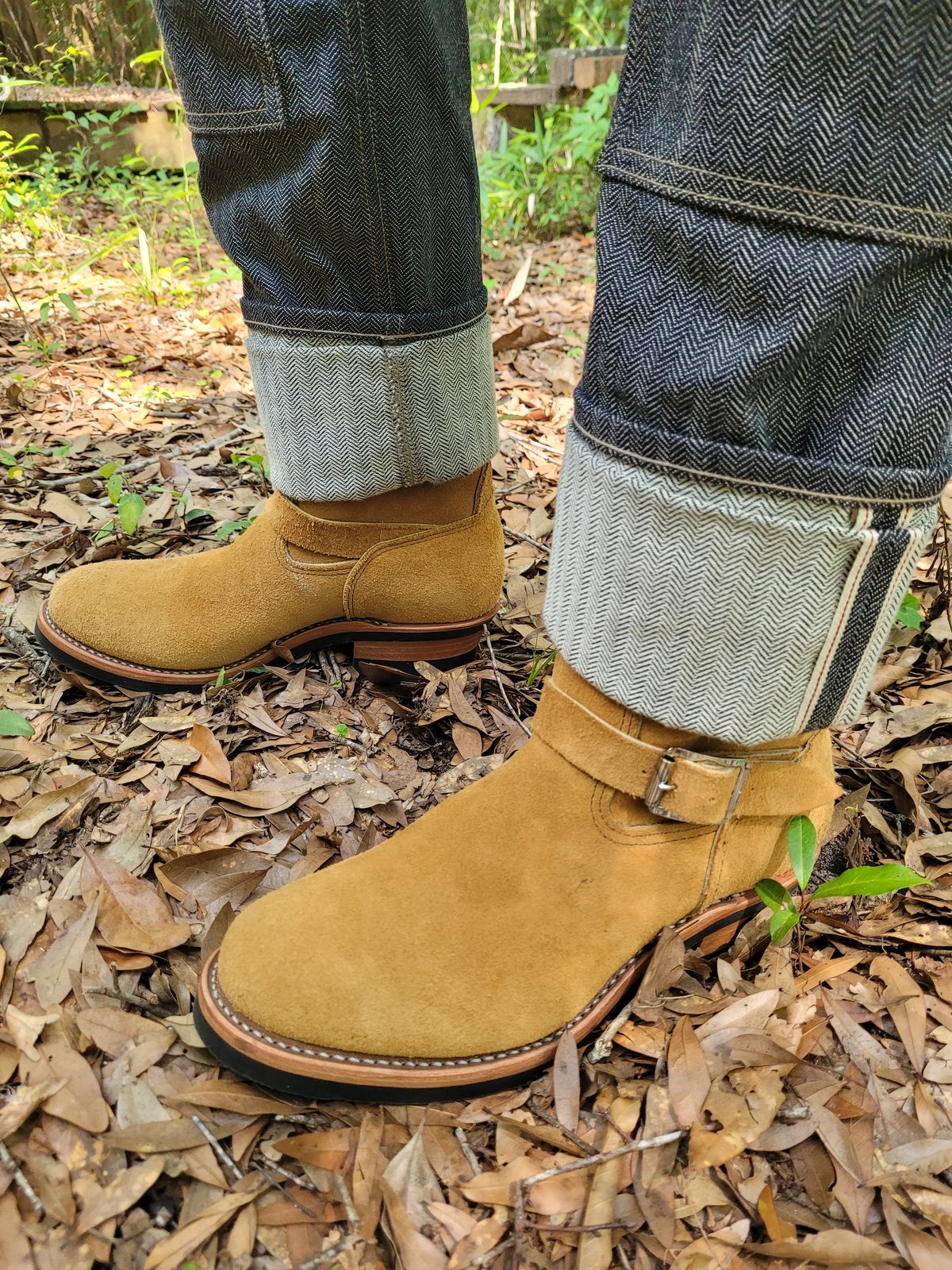 Photo by markieballa on June 17, 2025 of the Keystone Shoe Company Engineer Boot in Tan Roughout.