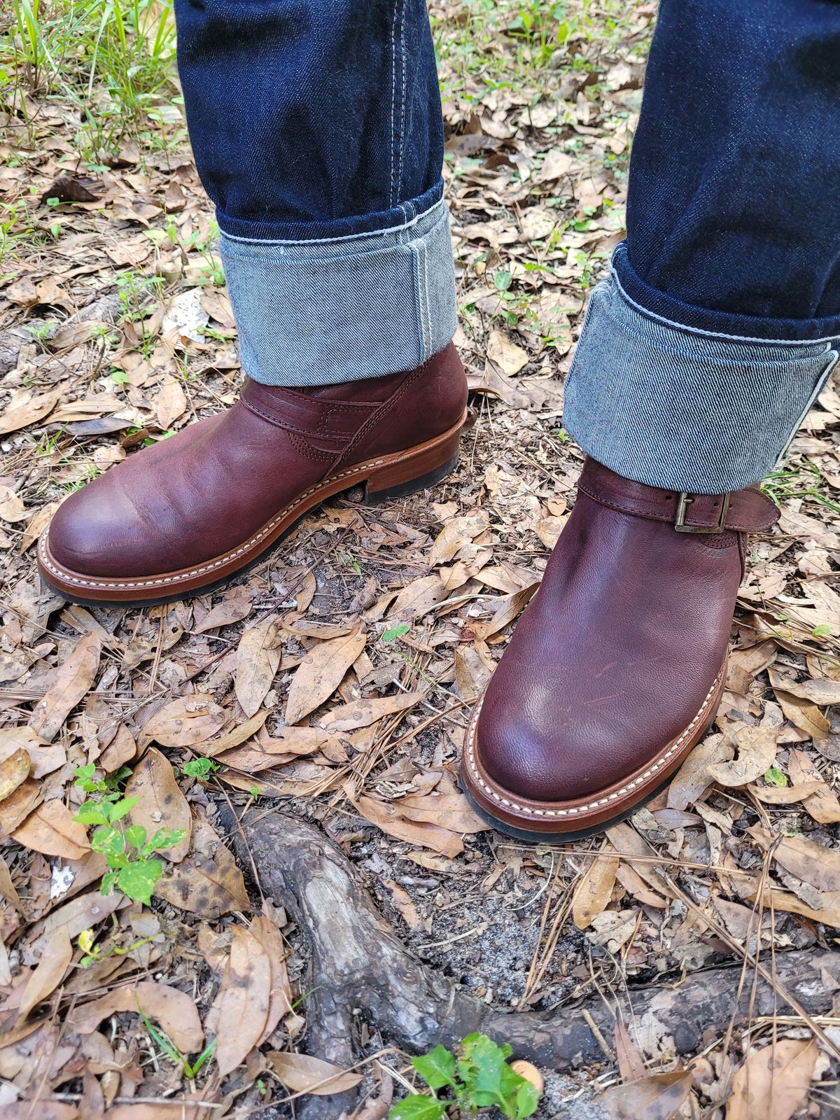 Photo by markieballa on October 21, 2025 of the John Lofgren Wabash Engineer Boots in Burnt Burgundy Ezo Shika Deerskin.