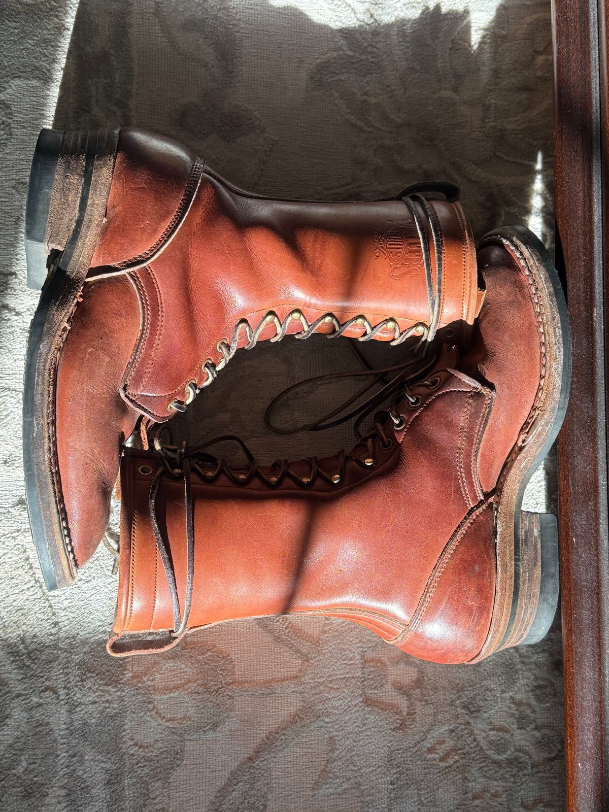 Photo by guzzy_co on December 3, 2025 of the White's Hunter in Seidel Red Dog Oil Tan.