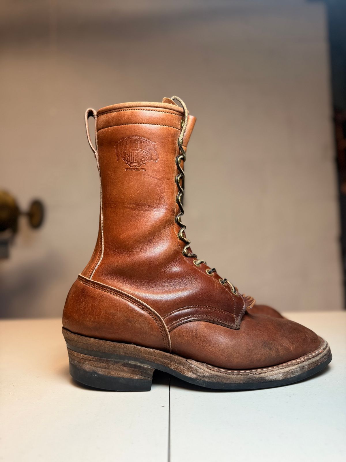 Photo by guzzy_co on March 6, 2026 of the White's Hunter in Seidel Red Dog Oil Tan.