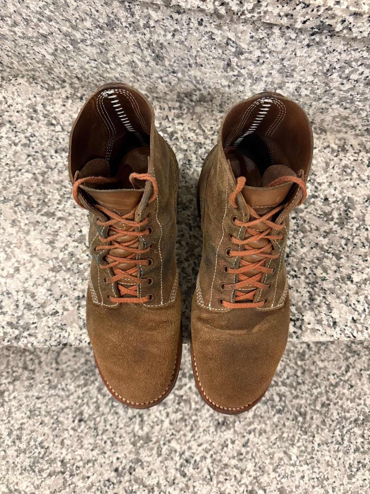 Photo by ruff.de.nimes on February 2, 2026 of the John Lofgren M-43 Service Shoes in Horween Leather CXL Natural Roughout.