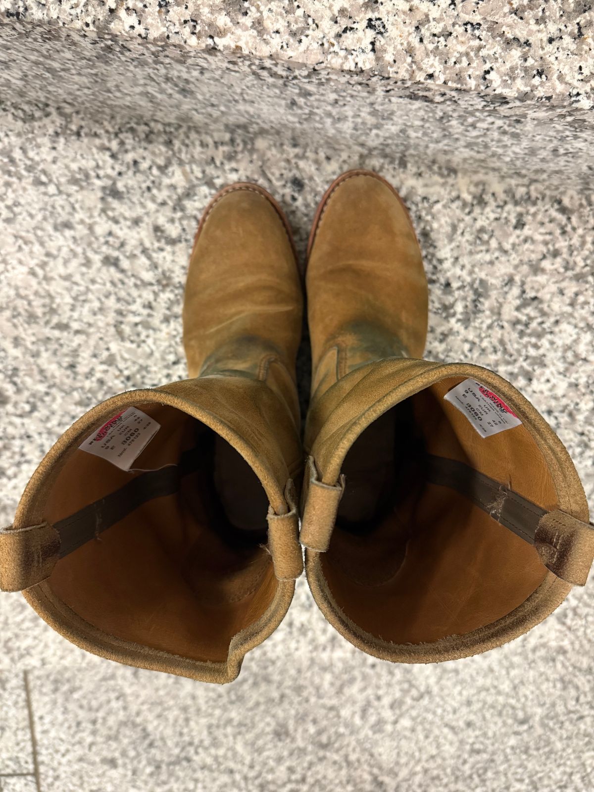 Photo by ruff.de.nimes on February 2, 2026 of the Red Wing 8060 in Red Wing / S.B. Foot Hawthorne Muleskinner.