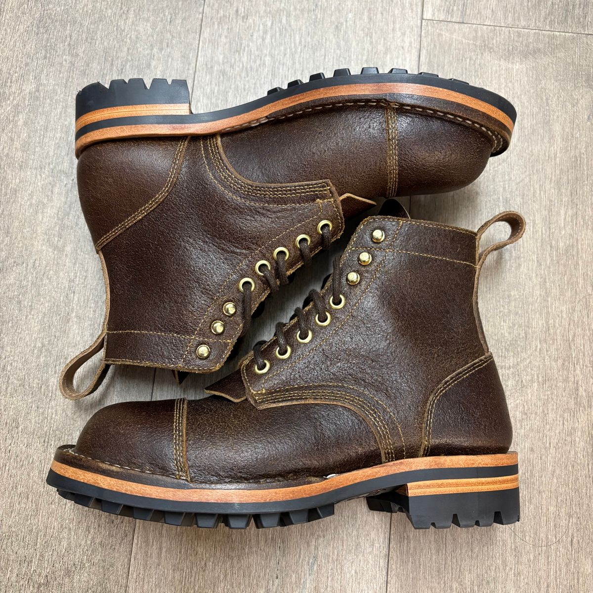 Photo by jadecathedral on November 1, 2025 of the Bordon Tukano Boots in Horween Cinnamon Waxed Flesh.