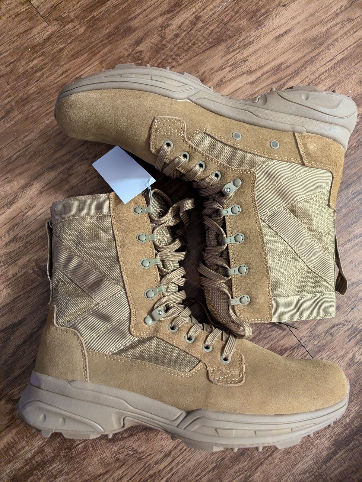 Photo by selledge07 on October 1, 2024 of the Garmont T8 NFS 670 Regular in Roughout Leather Coyote Brown.